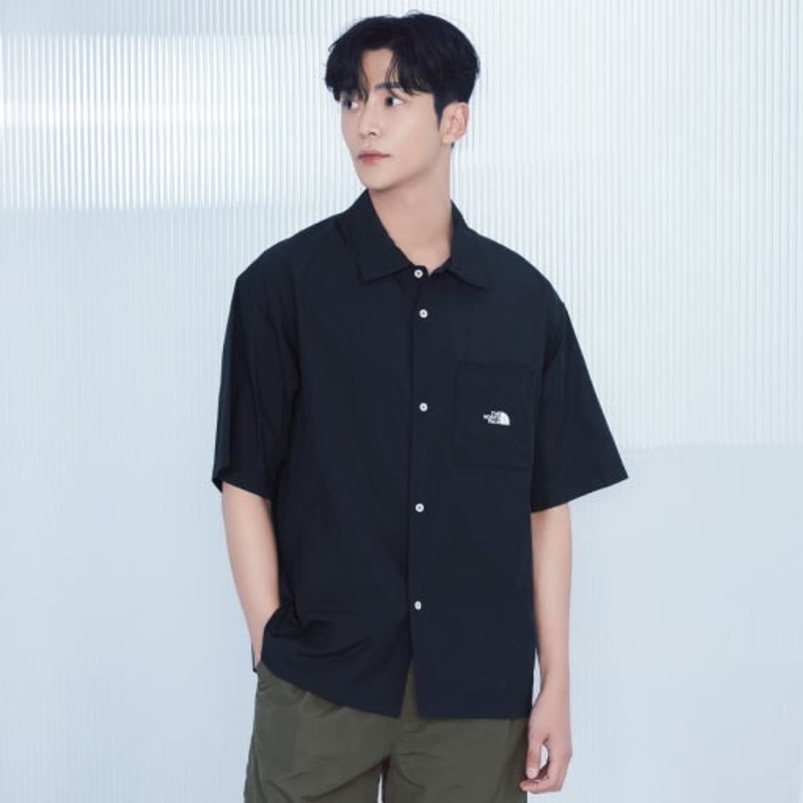 노스페이스 루즈핏 우븐 반팔 셔츠 상품이미지8