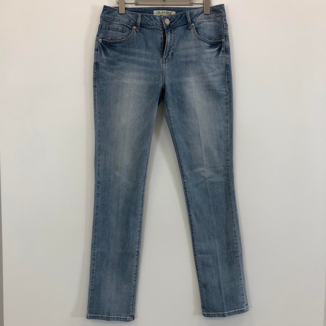 게스 화이트 레더패치 데님진 32 인치 상품이미지1