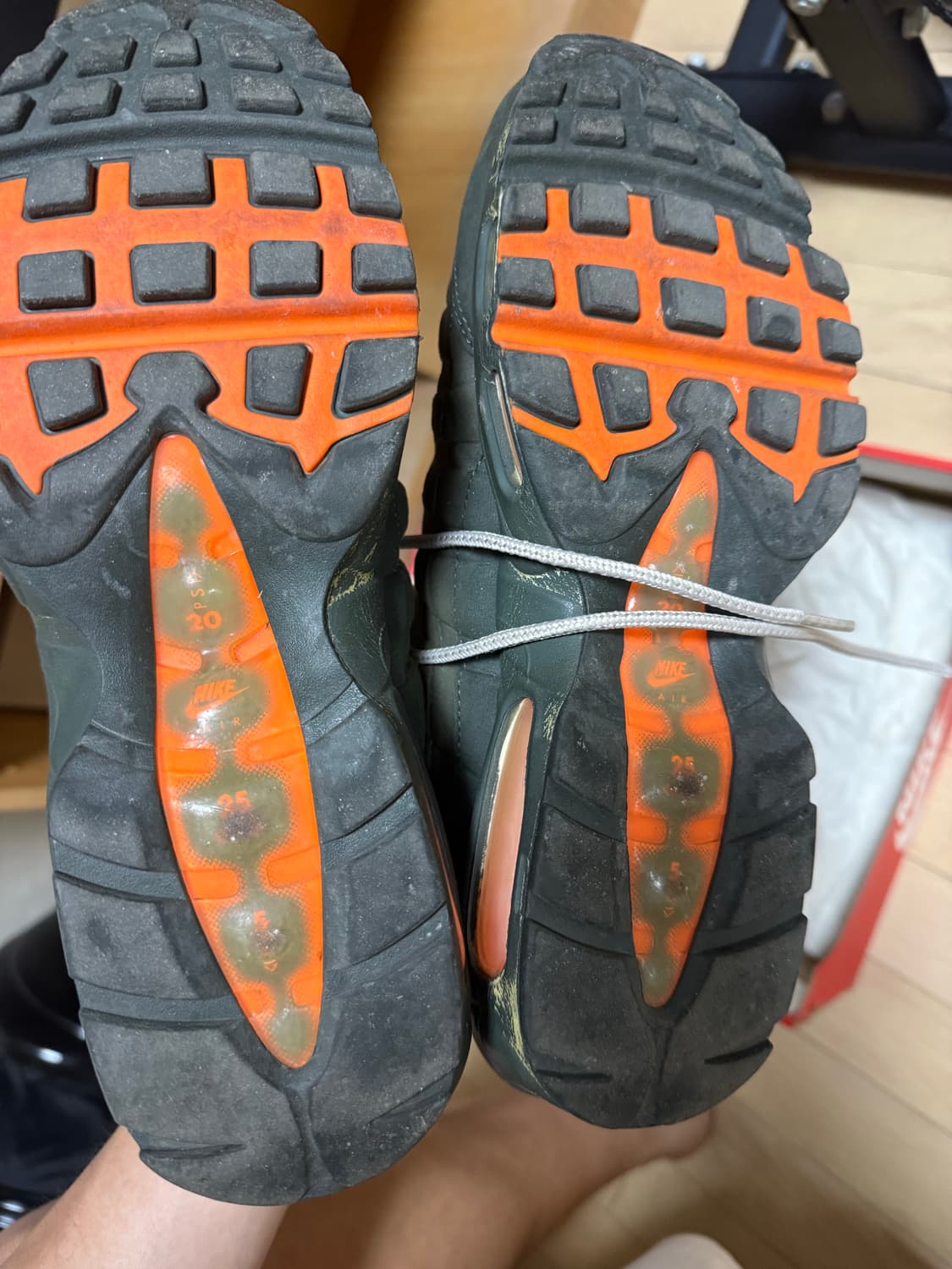 [275] 나이키 에어맥스 95 og 토탈 오렌지 상품이미지6