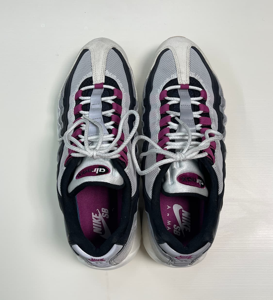 나이키 SB 에어맥스 95 서밋 화이트 앤 캑터스 플라워 285 상품이미지2