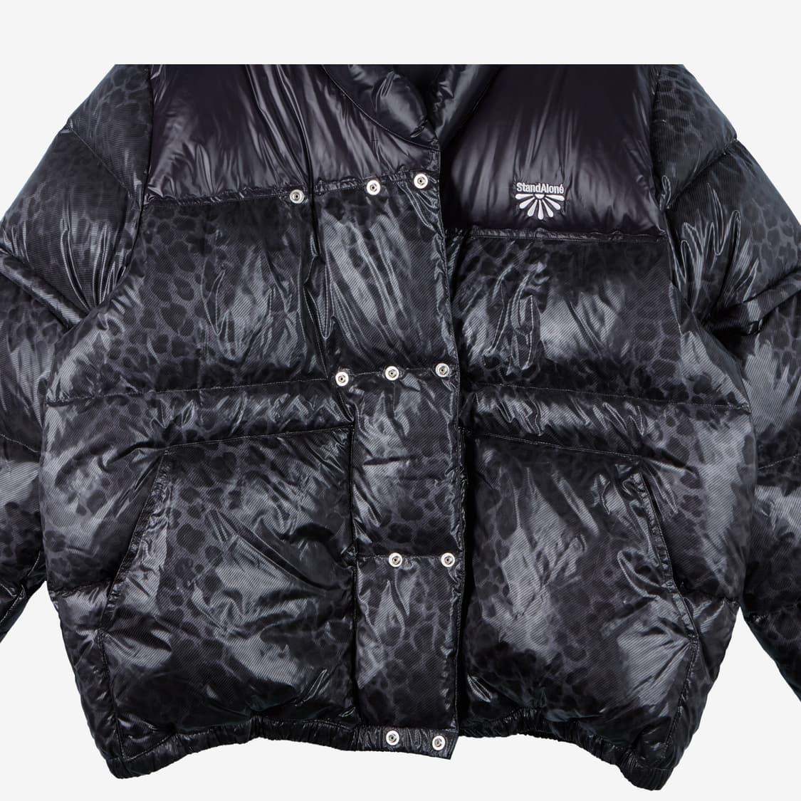 (2) ECRU 스탠드얼론 레오파드 패턴 나일론 구스다운 점퍼 상품이미지3