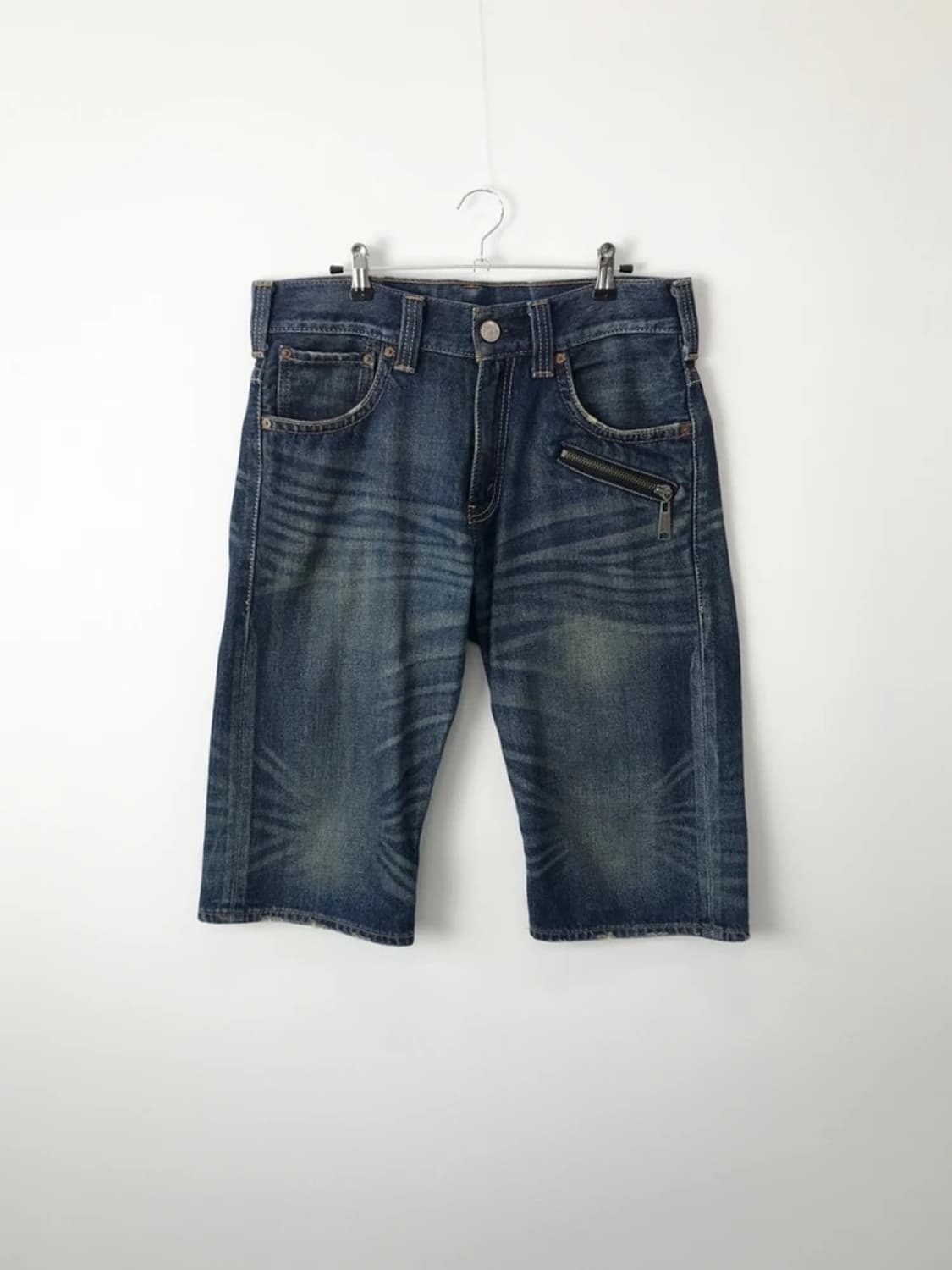Levi’s Lot 703 Denim Bermuda Shorts 상품이미지4