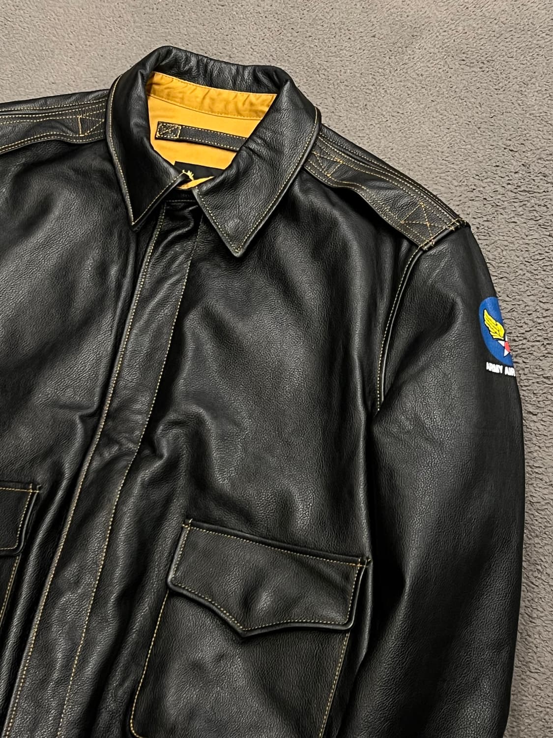 윌리스 앤 가이어 A-2 레더자켓 피팅1회 새상품 처분  상품이미지2