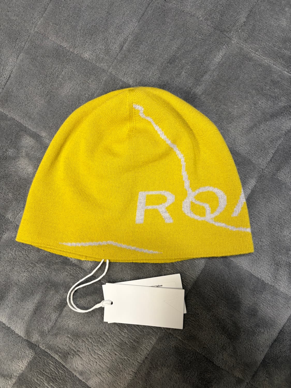 ROA 비니 옐로우 os 상품이미지1