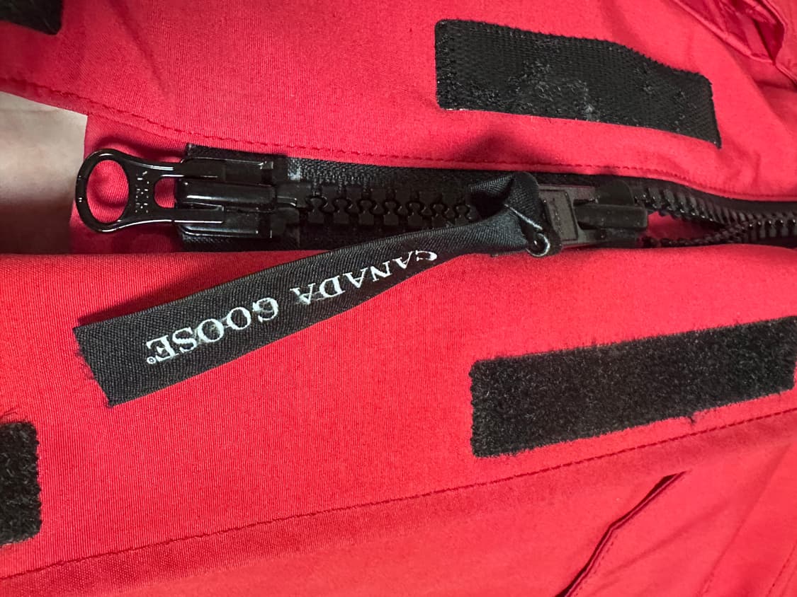 캐나다구스 익스페디션 패딩 레드 상품이미지7