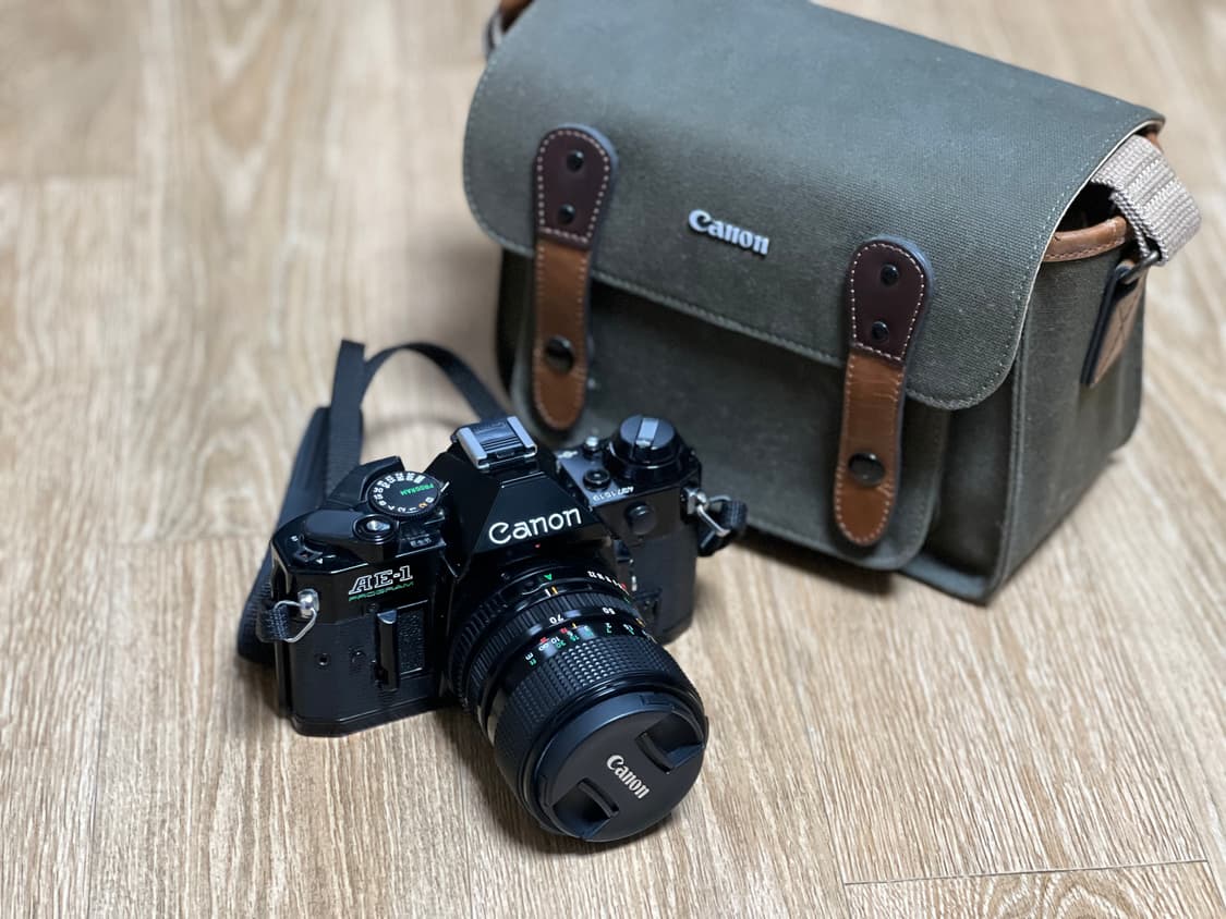 캐논 AE-1 프로그램 필름 카메라 + 가방 상품이미지1