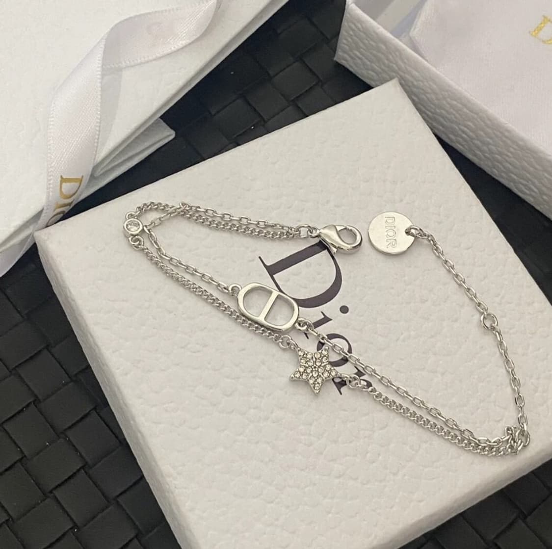 블링블링 디올 브레이슬릿 실버 컬러 상품이미지2