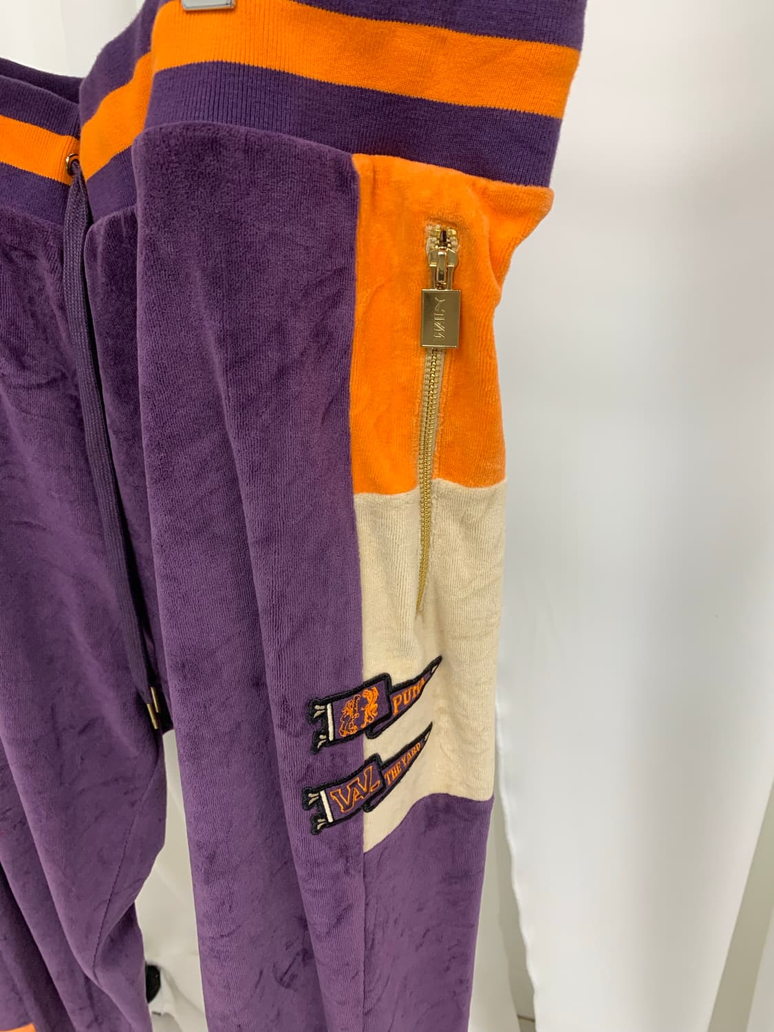 Puma velvet track pants 상품이미지4