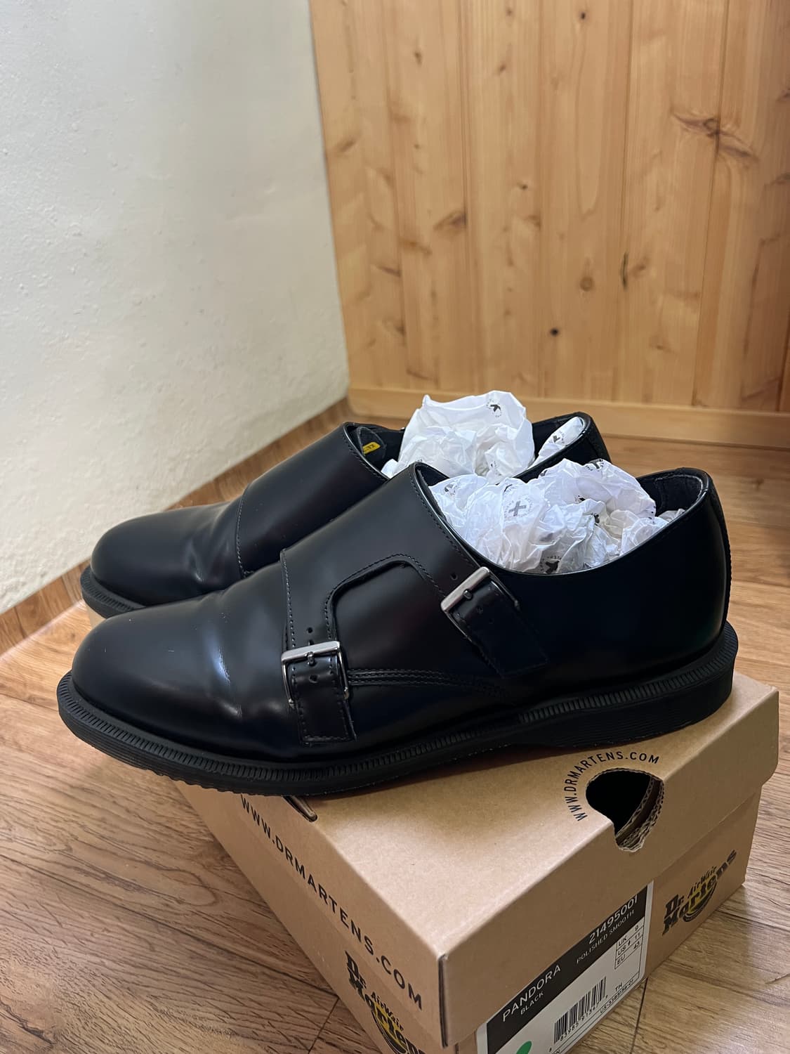 Dr.Martens PANDORA Loafers 상품이미지5