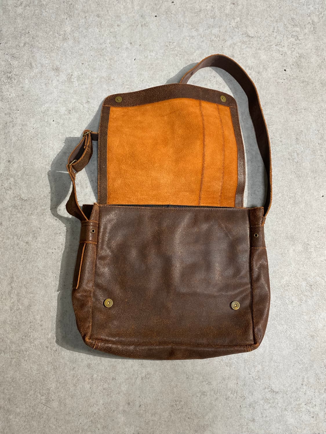 [41*35] FOSSIL 파슬 빈티지 레더 크로스백 상품이미지4