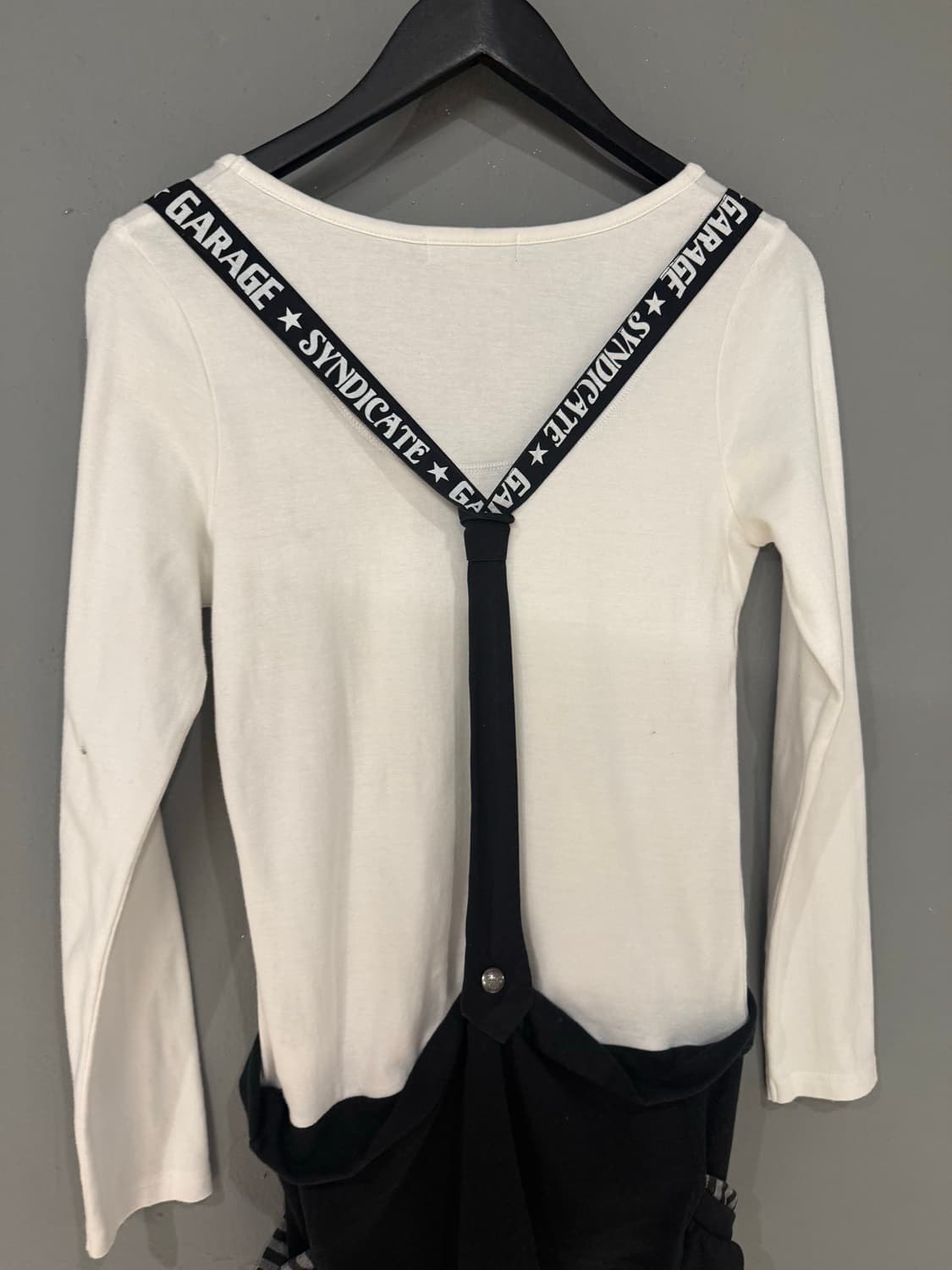 overalls detail lettering long sleeve 상품이미지10