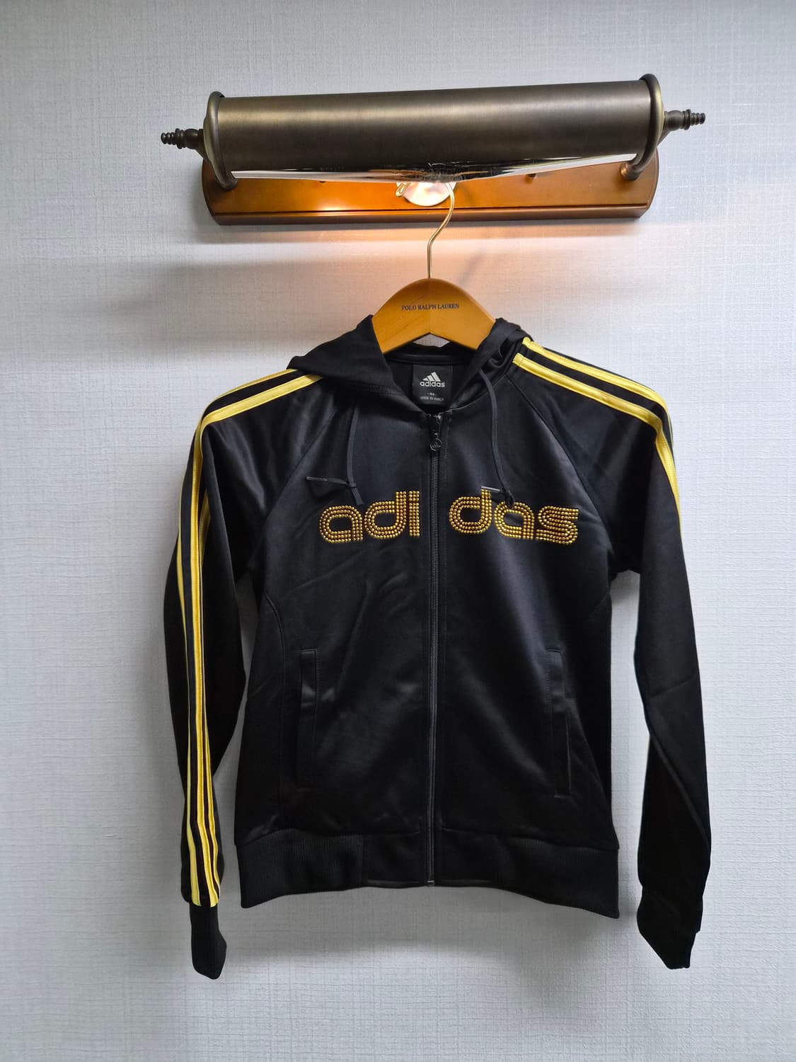 우언 85) 아디다스 메탈 골드 비즈 후드 집업 팝니다 상품이미지1