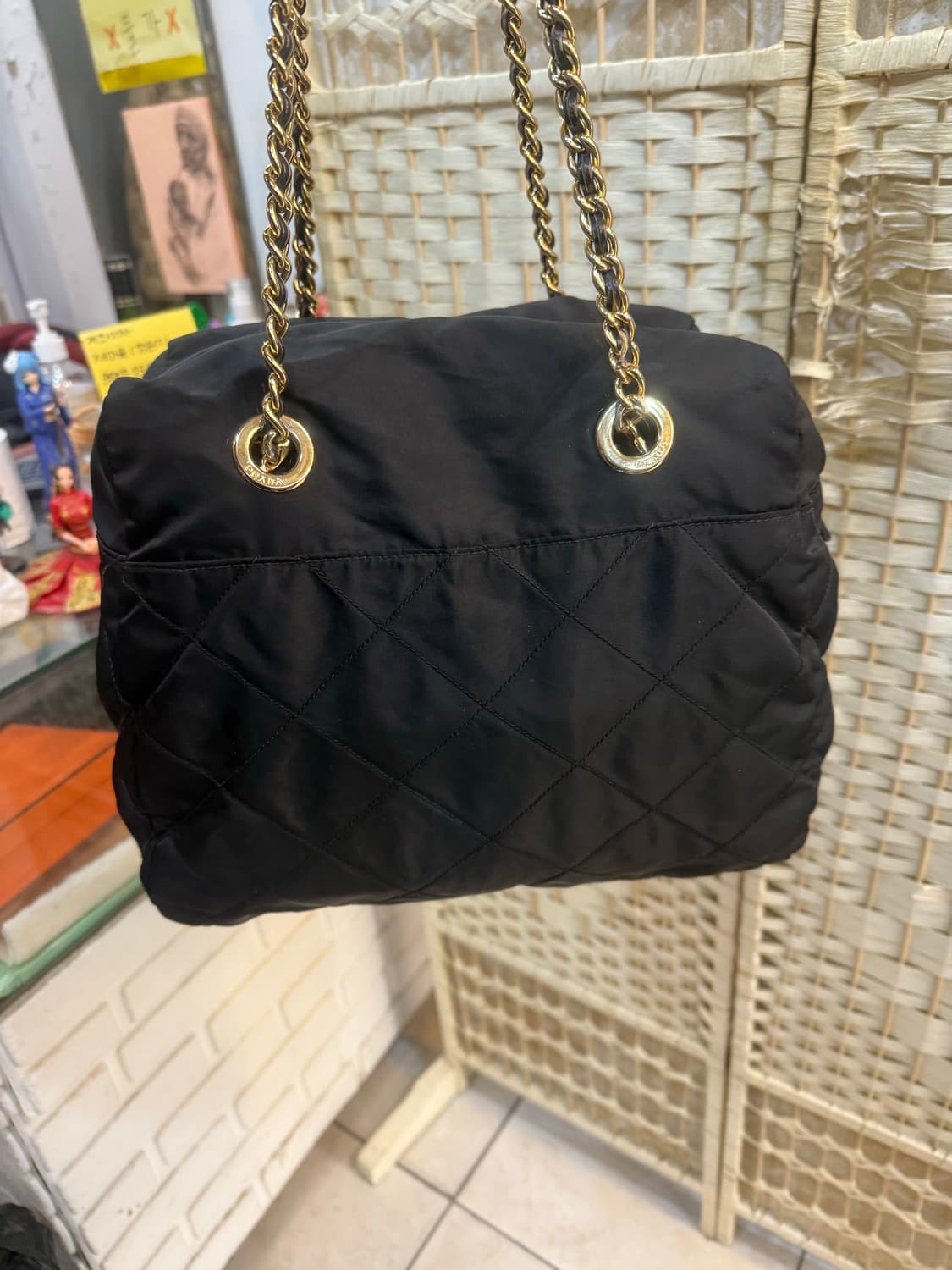 정품 프라다 나일론 퀄팅 체인 숄더백 팝니다 상품이미지4