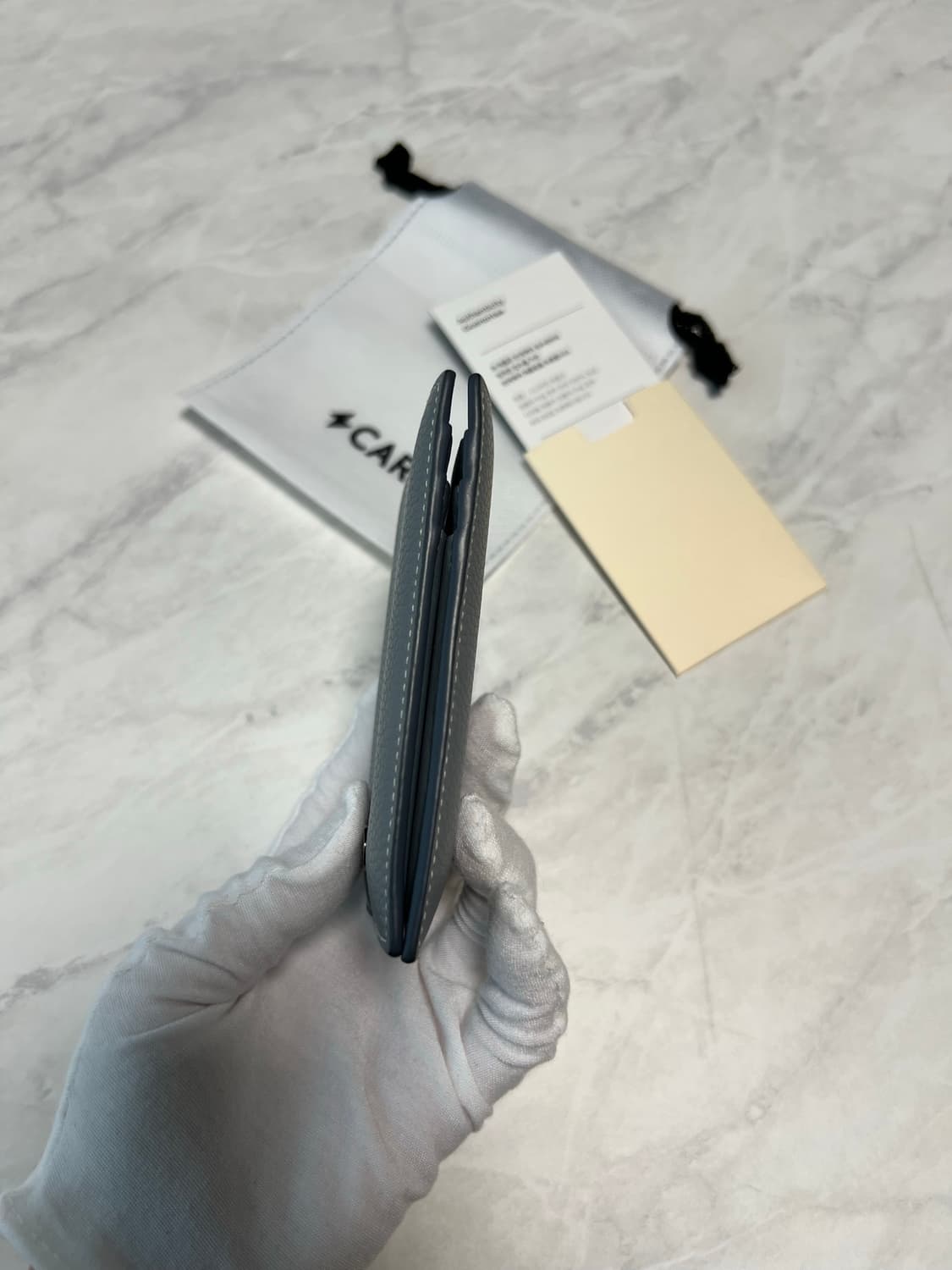 디올 CD 아이콘 버티컬 바이폴드 지갑 상품이미지4