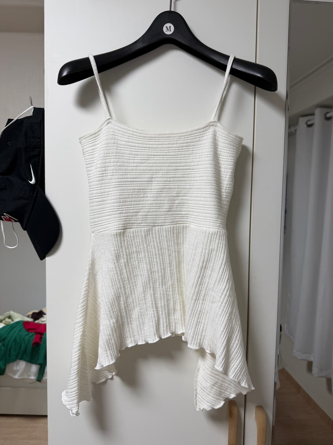 화이트 끈나시 탑 ( 새상품) 상품이미지1