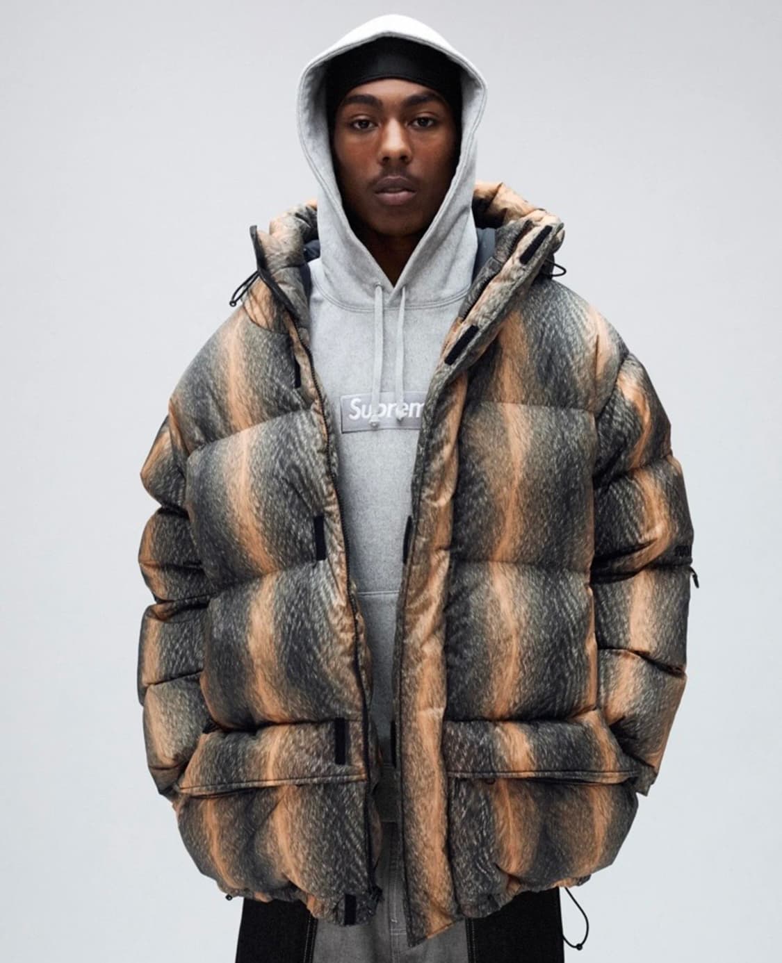 슈프림 고어텍스 900필 다운 상품이미지1