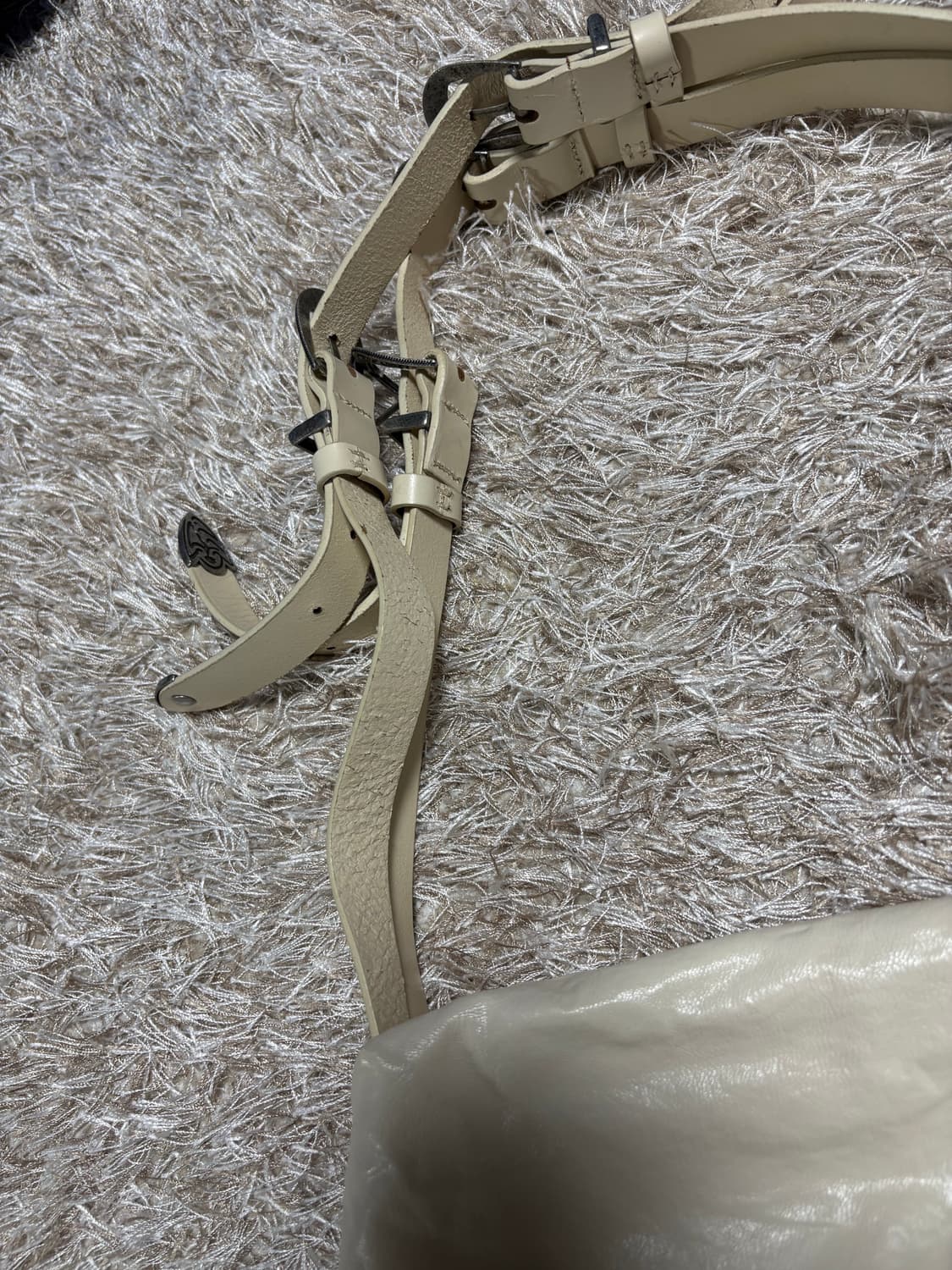 앤더슨벨 콘치 크로스백 상품이미지8