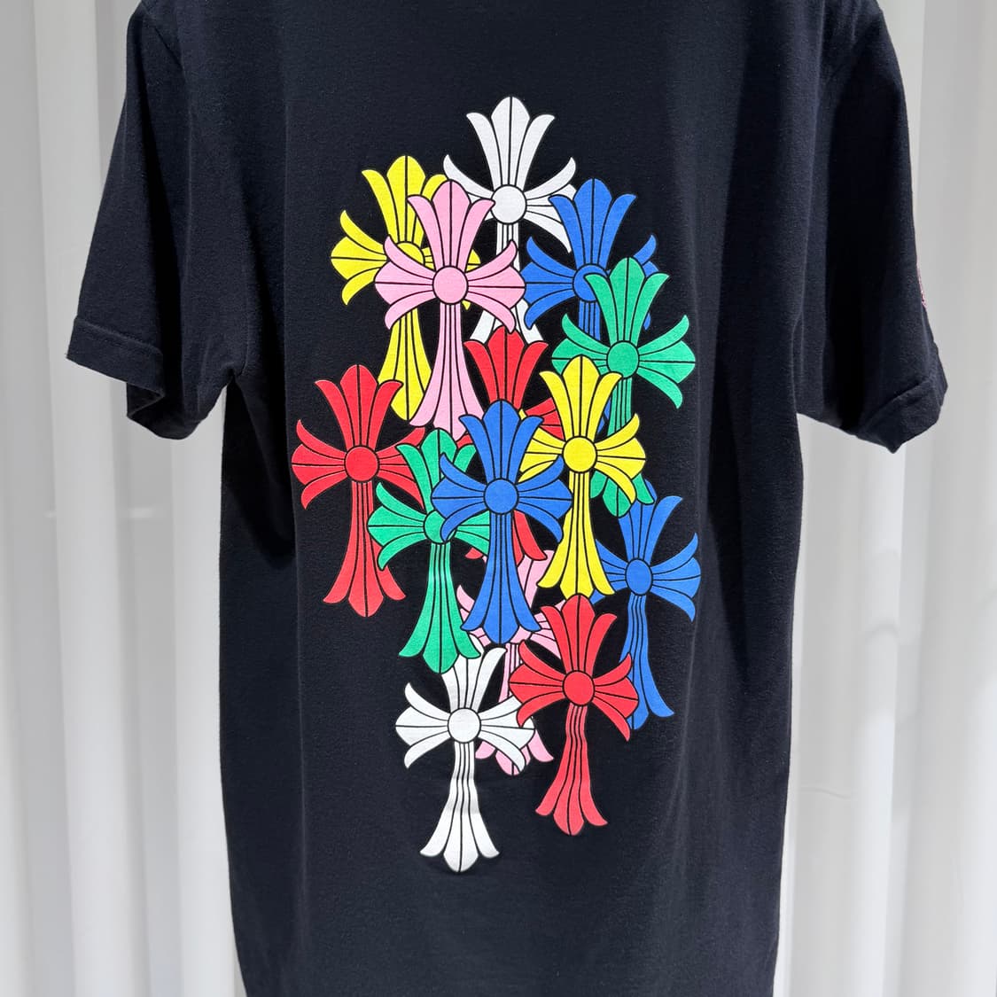 (A+/M) / 크롬하츠 크로스 멀티 세메터리 라운드 반팔 티셔츠 블랙 상품이미지5