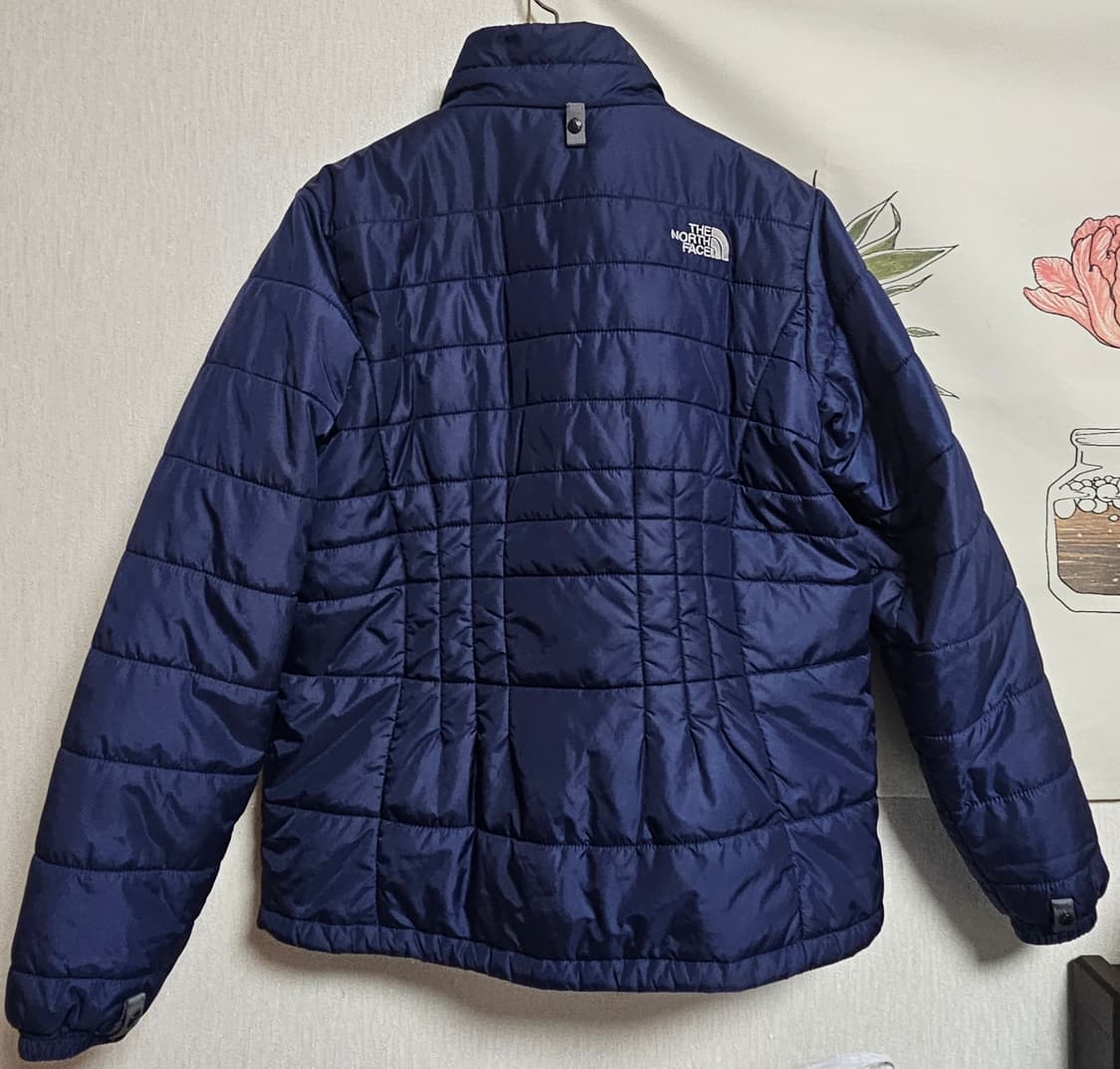 노스페이스 경량 패딩 90 상품이미지5
