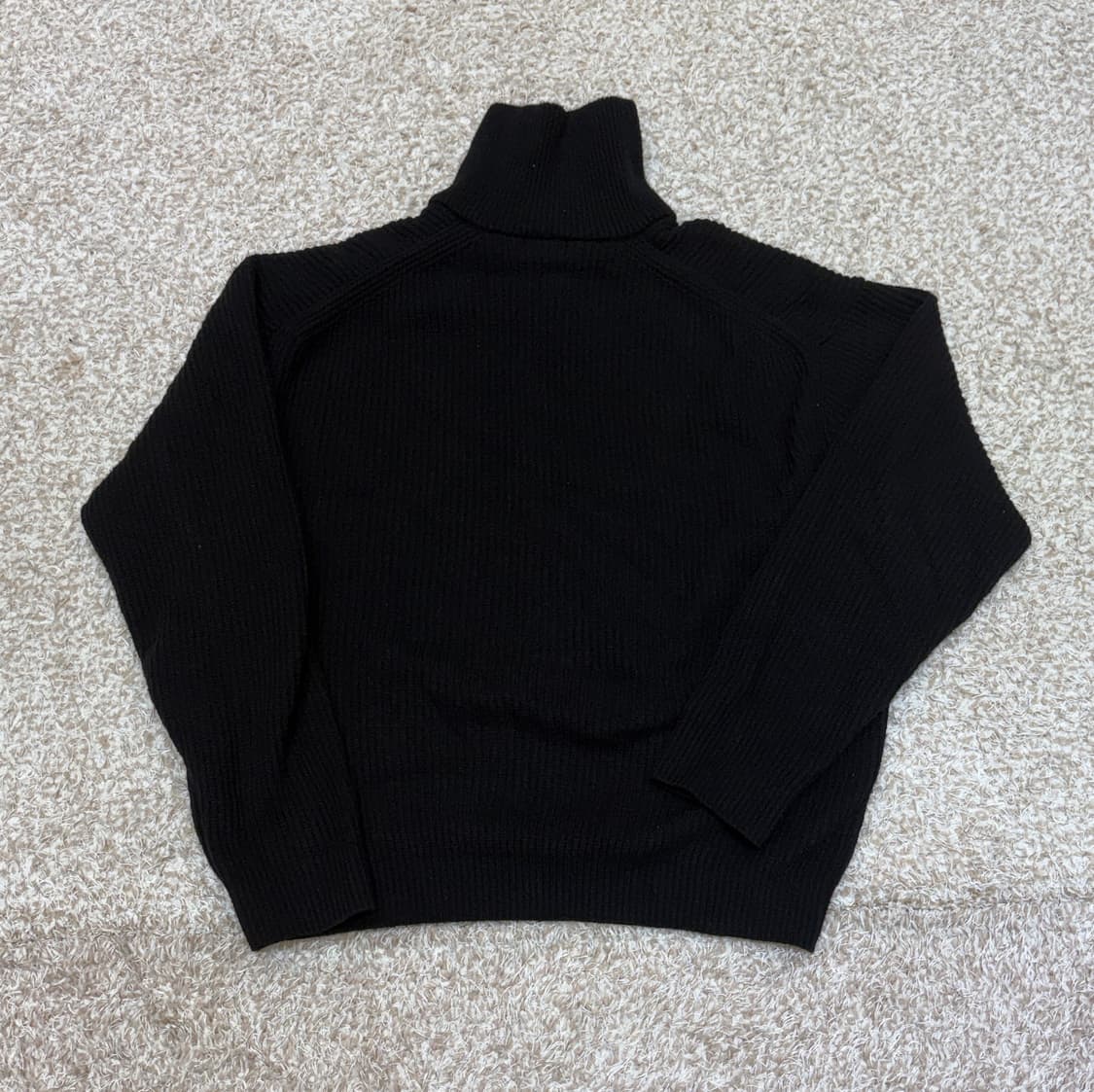 (택포) 무신사 스탠다드 릴렉스드 리브드 니트 집업 블랙 L 상품이미지2