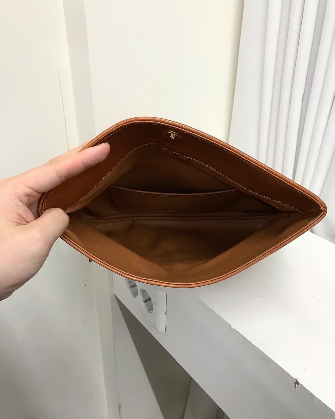 셀린느 가죽로고 마카담 클러치백 상품이미지8