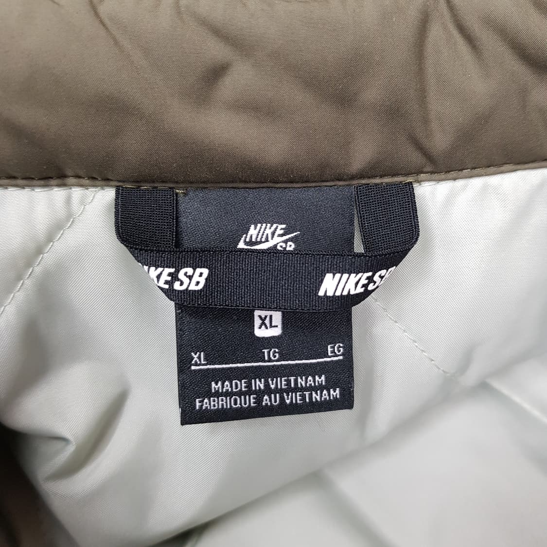 나이키 SB  코치 자켓 패딩  XL사이즈 상품이미지4
