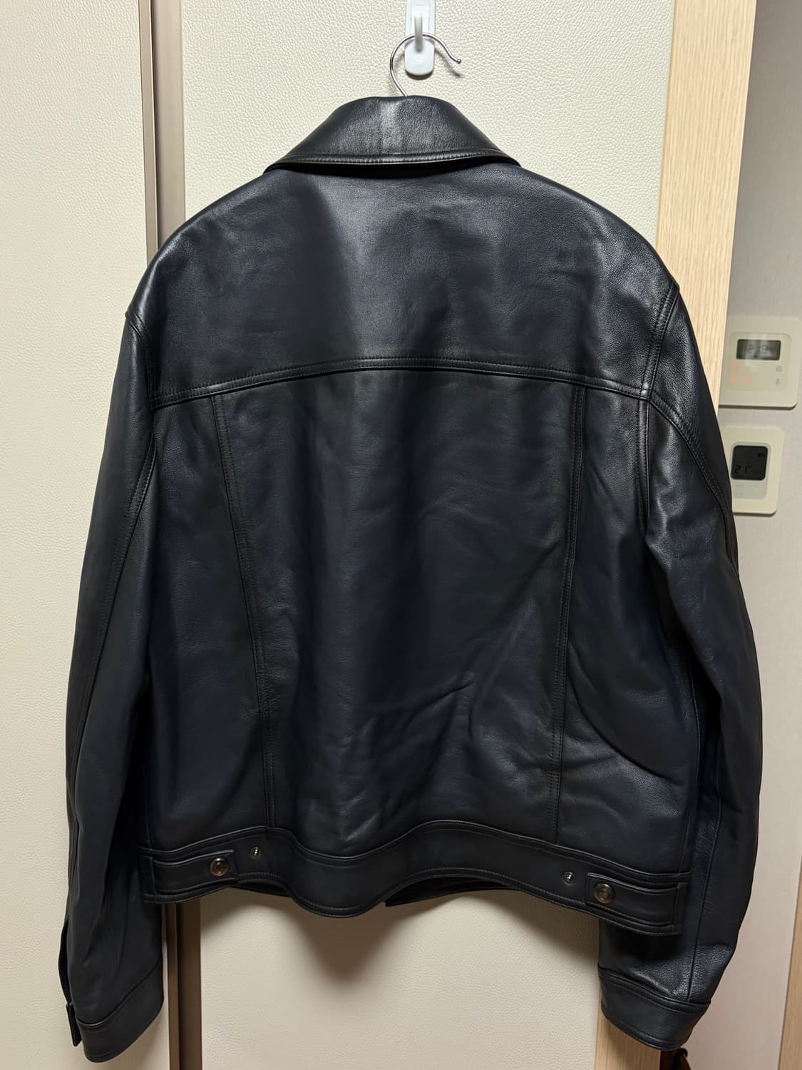 산드로 양가죽 레더 자켓 상품이미지2