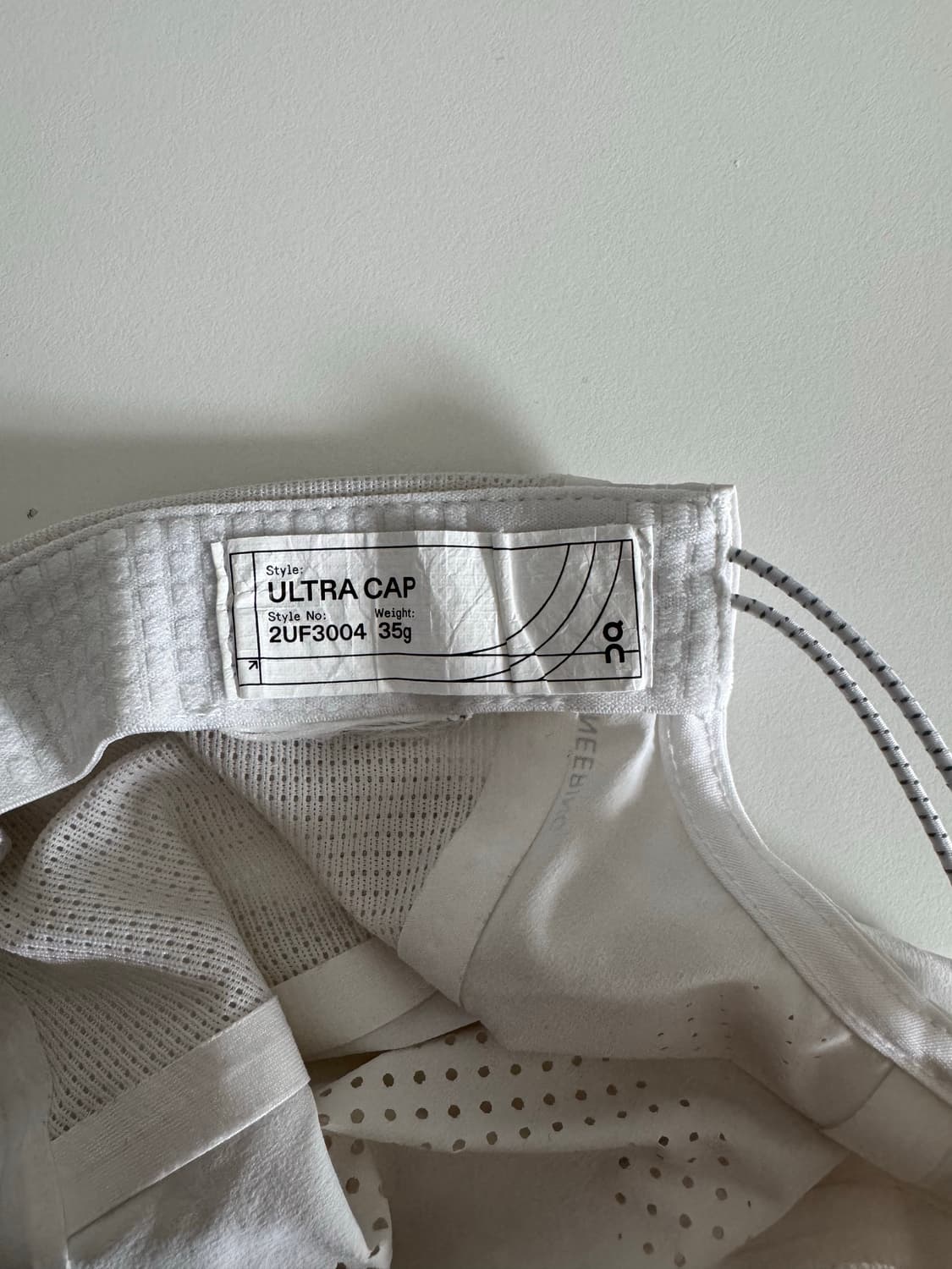 ON running Ultra Cap White 상품이미지5