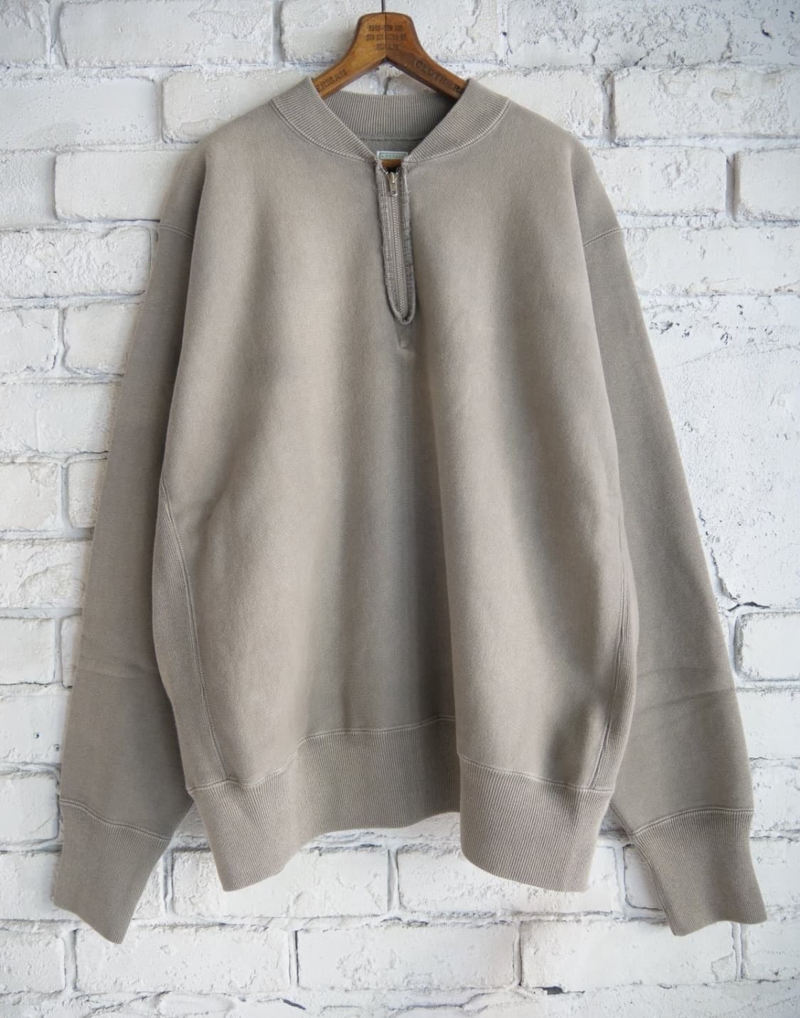 아프레쎄 립 하프 집업 그레이 상품이미지1