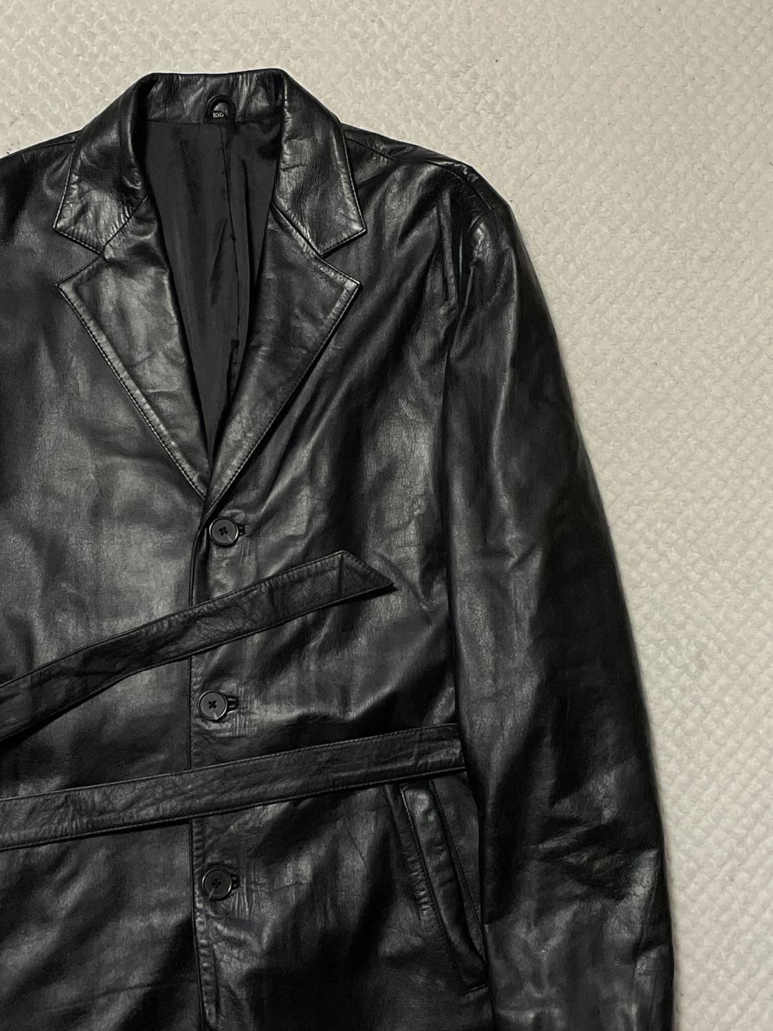 광희시장 웨스턴 무드 3버튼 카우하이드 소가죽 라펠 레더 카 코트 상품이미지3