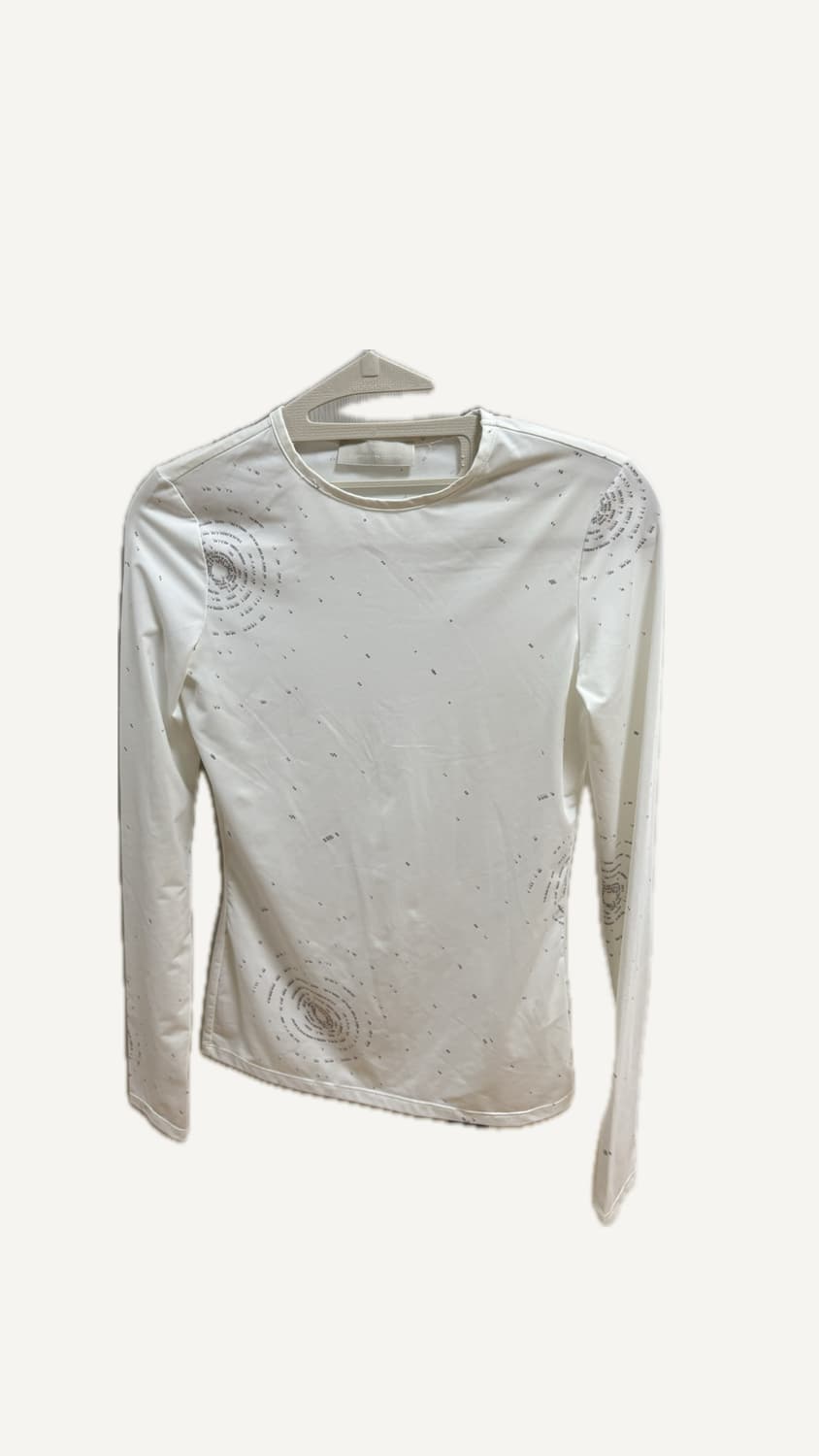 아모멘토 PRINTED ROUND LONG SLEEVE T-SHIRT_W 상품이미지6