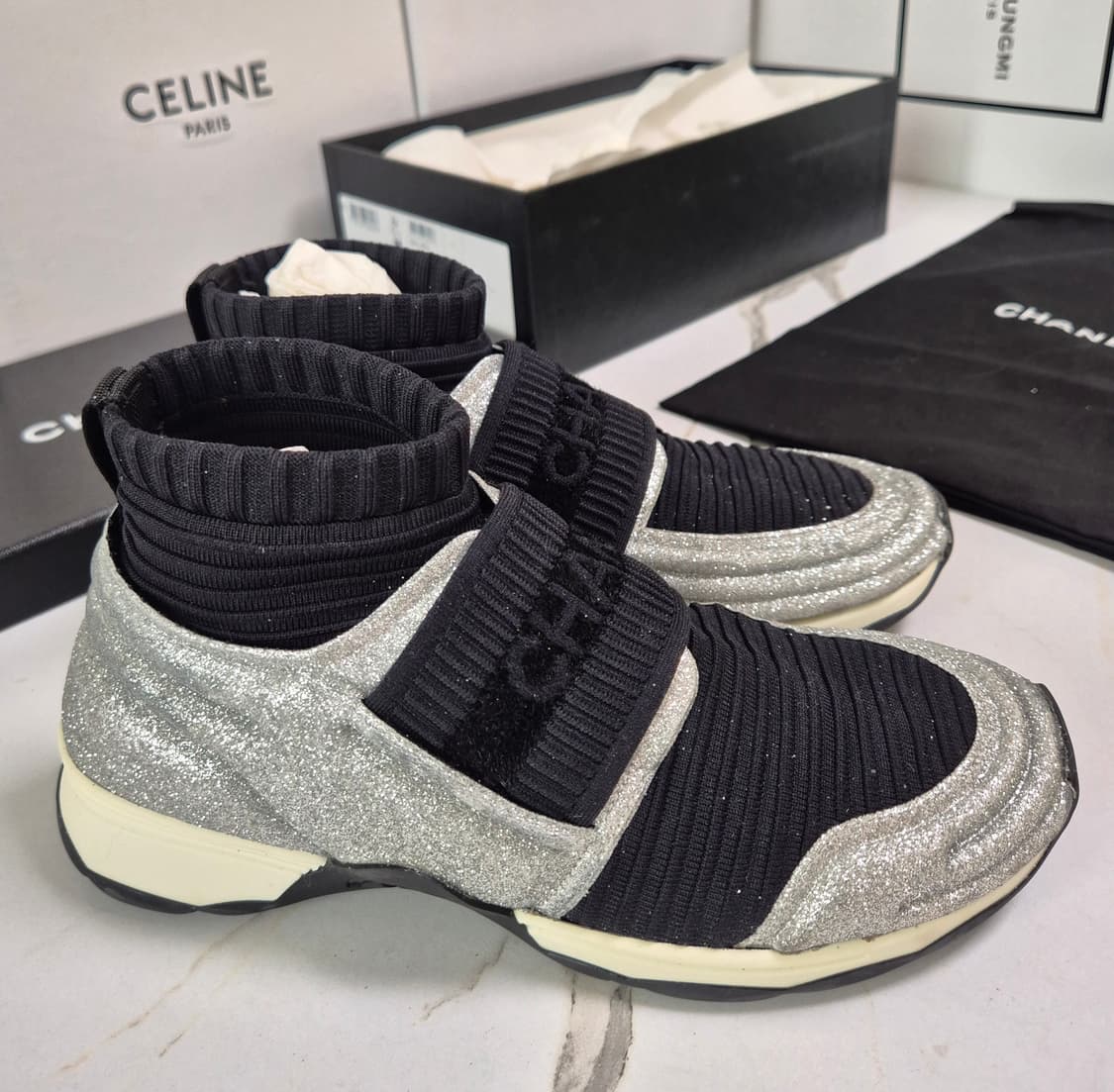 (정품) 샤넬 삭스 미드컷 글리터 스니커즈 35 상품이미지6