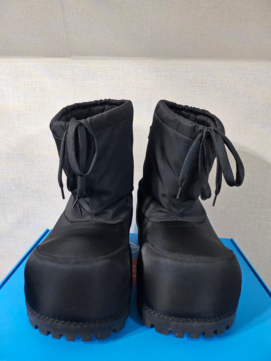 발렌시아가 알래스카 부츠 39-40 상품이미지2