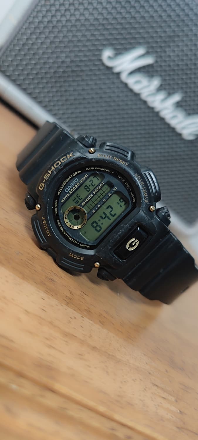 # 카시오 지샥 DW-9052GBX 전자시계 급처 상품이미지10