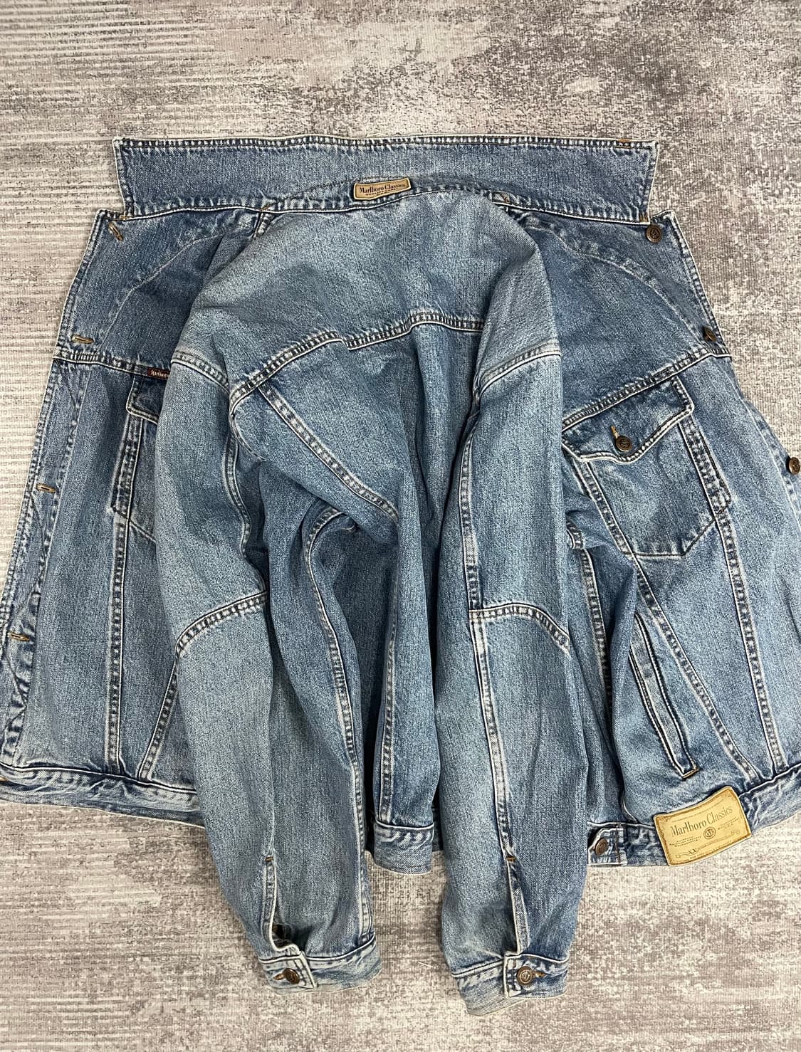 Italy vtg 말보로 클레식 트러커 상품이미지9