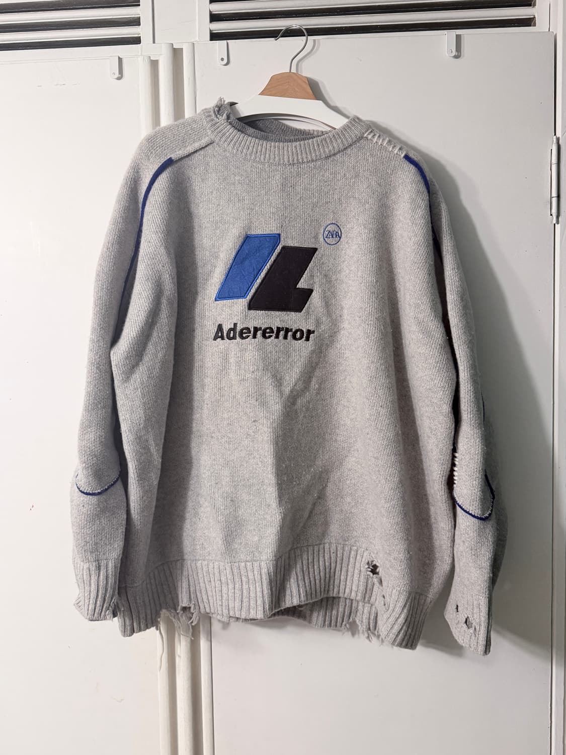 아더에러 X 자라 콜라보 그레이 니트 L-XL 상품이미지3