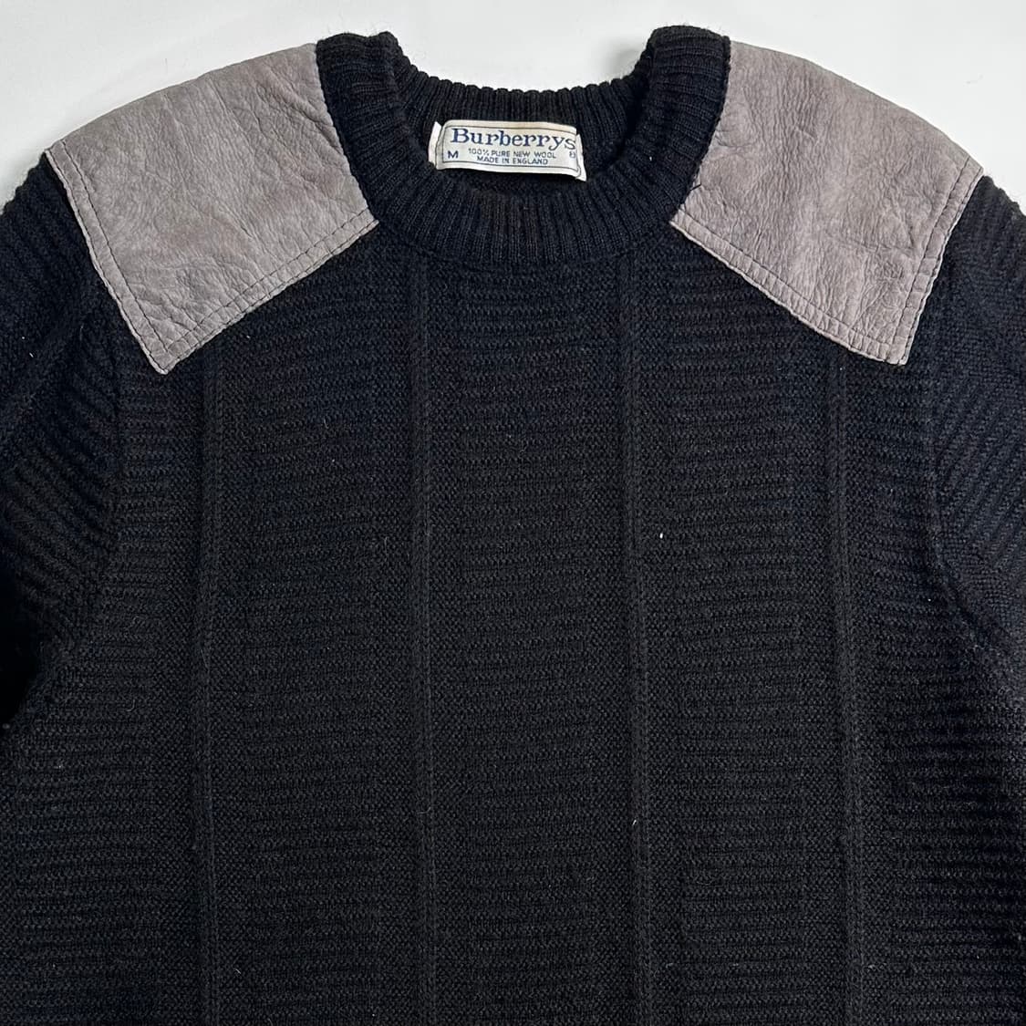 90s 버버리 블랙 울 코만도 니트 상품이미지2