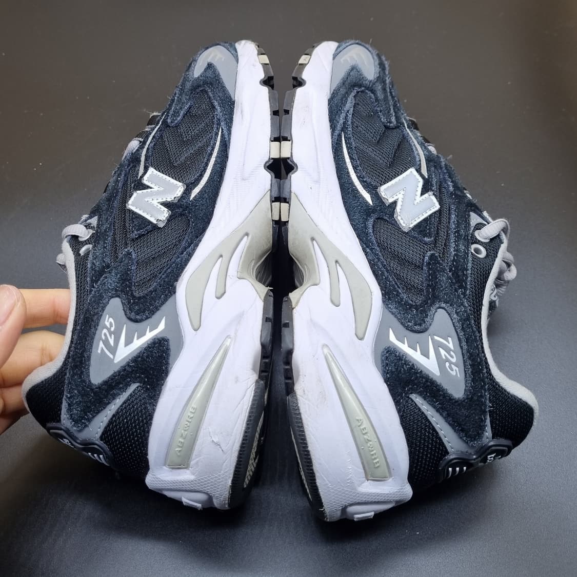 뉴발란스 725 운동화245  상품이미지5