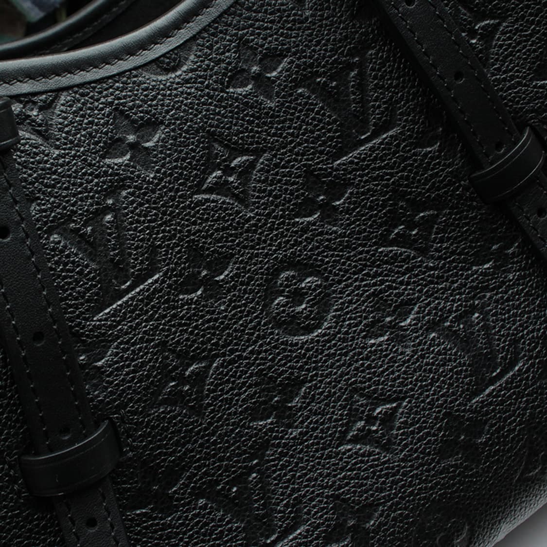 루이비통 블랙 앙프렝뜨 쁘띠드 팔레 토트겸 숄더백 상품이미지6