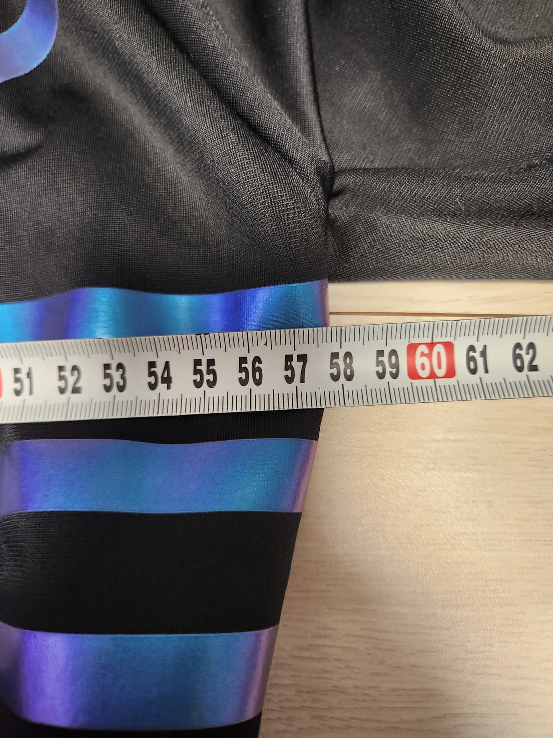 아디다스 제노 트랙탑 팬츠 트레이닝복 세트

여러 중고사이트에도 같이 판 상품이미지9