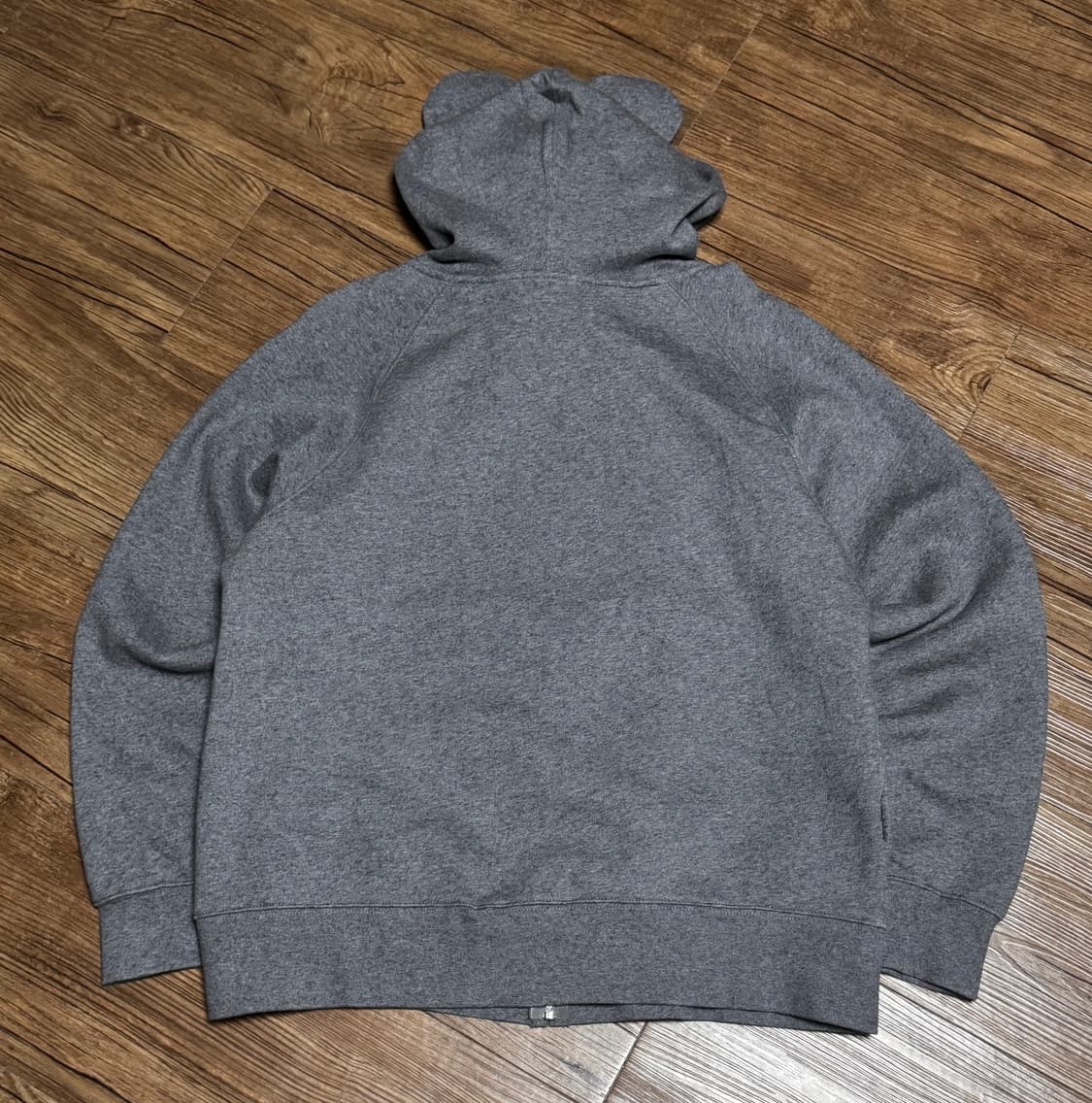 도쿄 디즈니 리조트 미키마우스 그레이 후드집업 상품이미지3