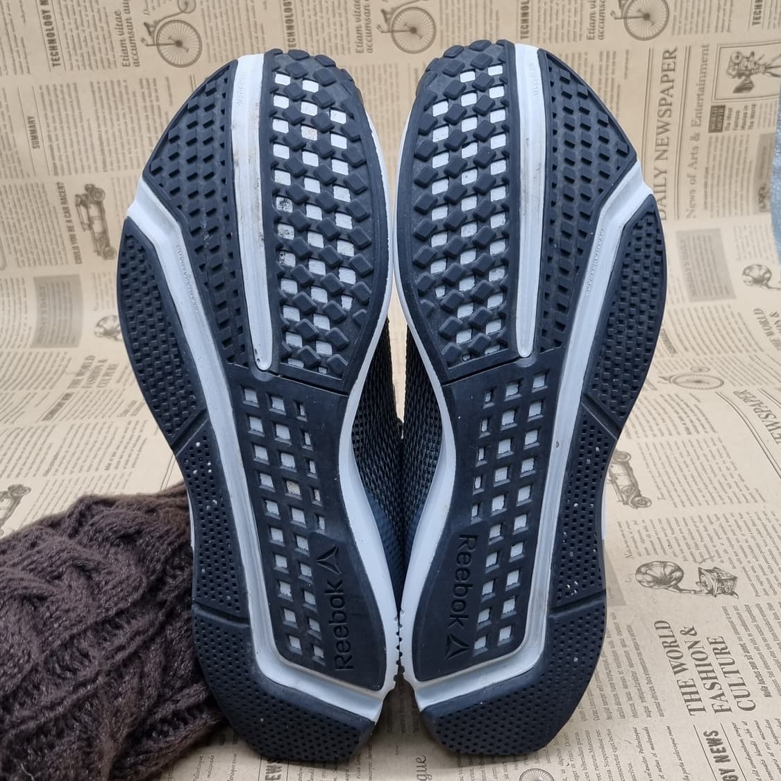 리복 퓨지엄런 남성운동화 275 상품이미지3