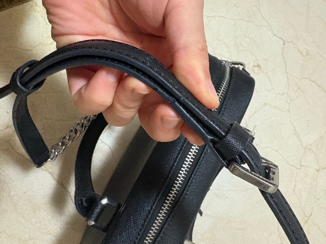 러브캣 크로스백 블랙 상품이미지5