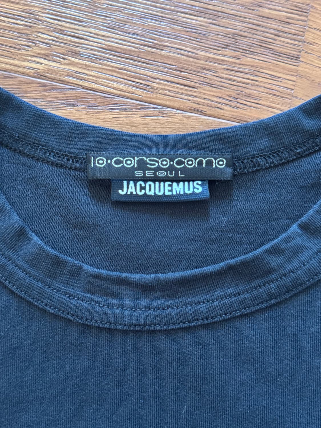 자크뮈스 블랙 반팔티 상품이미지5