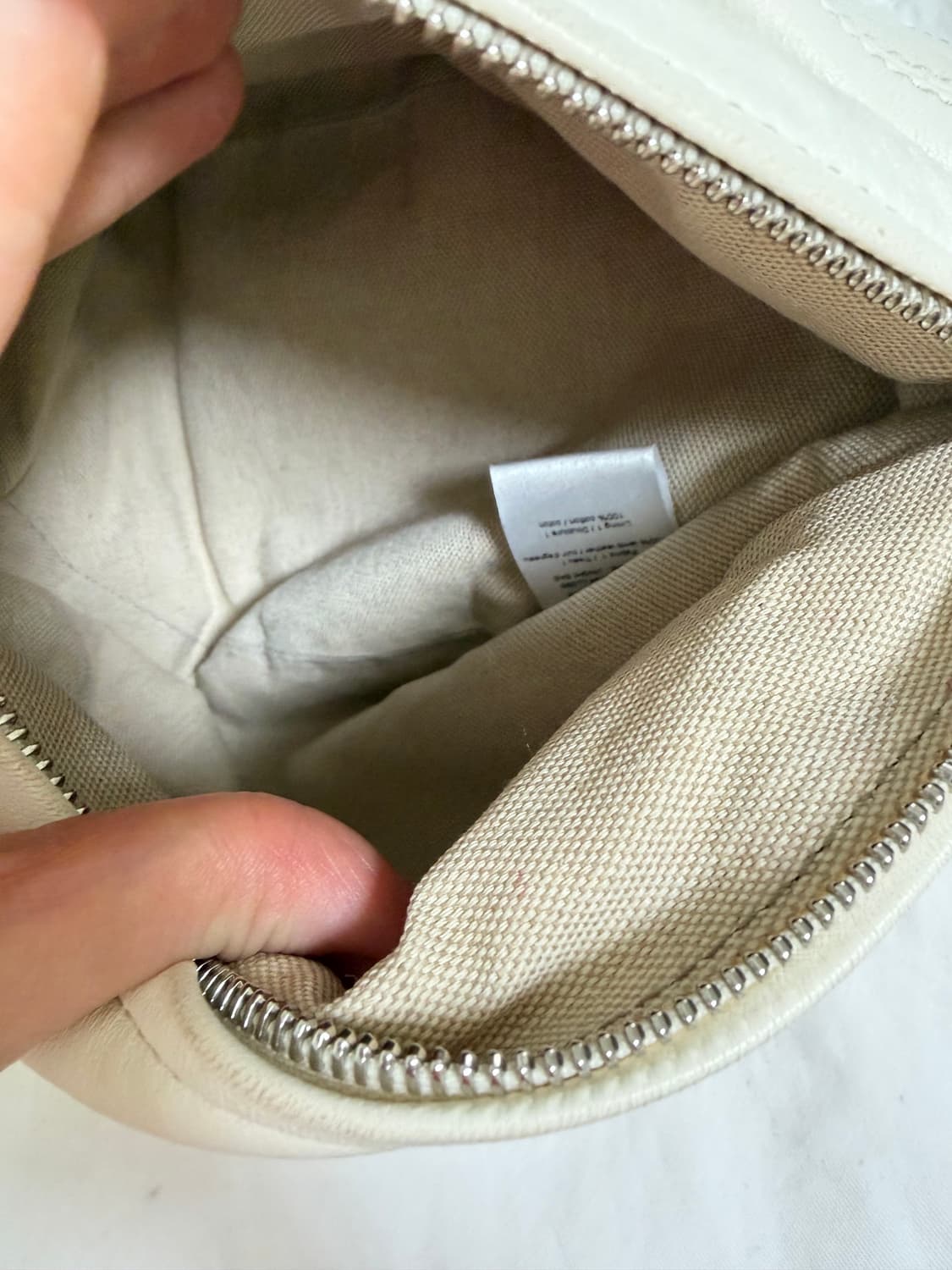 르메르 펄스 볼백 아이보리 상품이미지4