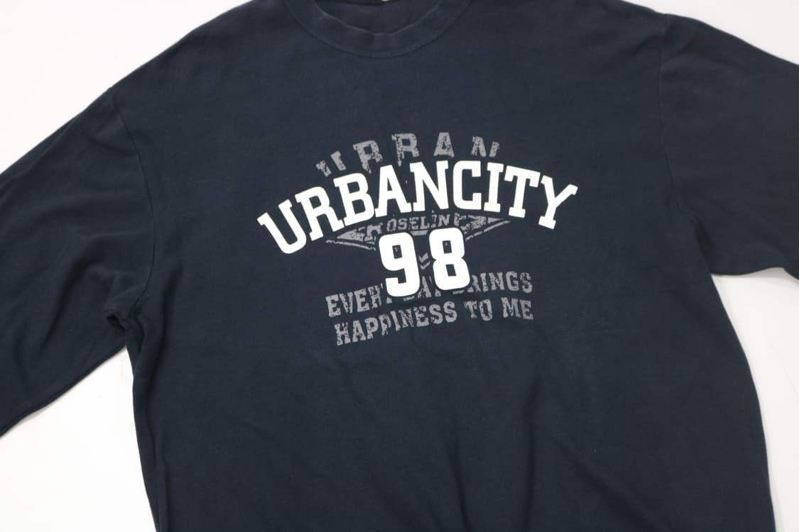 어반시티 URBANCITY 빈티지 넘버링 그래픽 네이비 맨투맨 L 상품이미지3