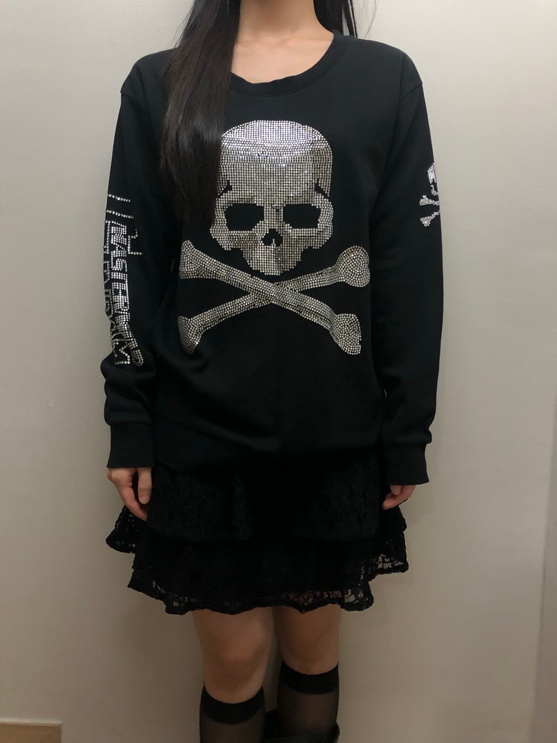 빈티지 블랙 스컬 스웻셔츠 상품이미지3