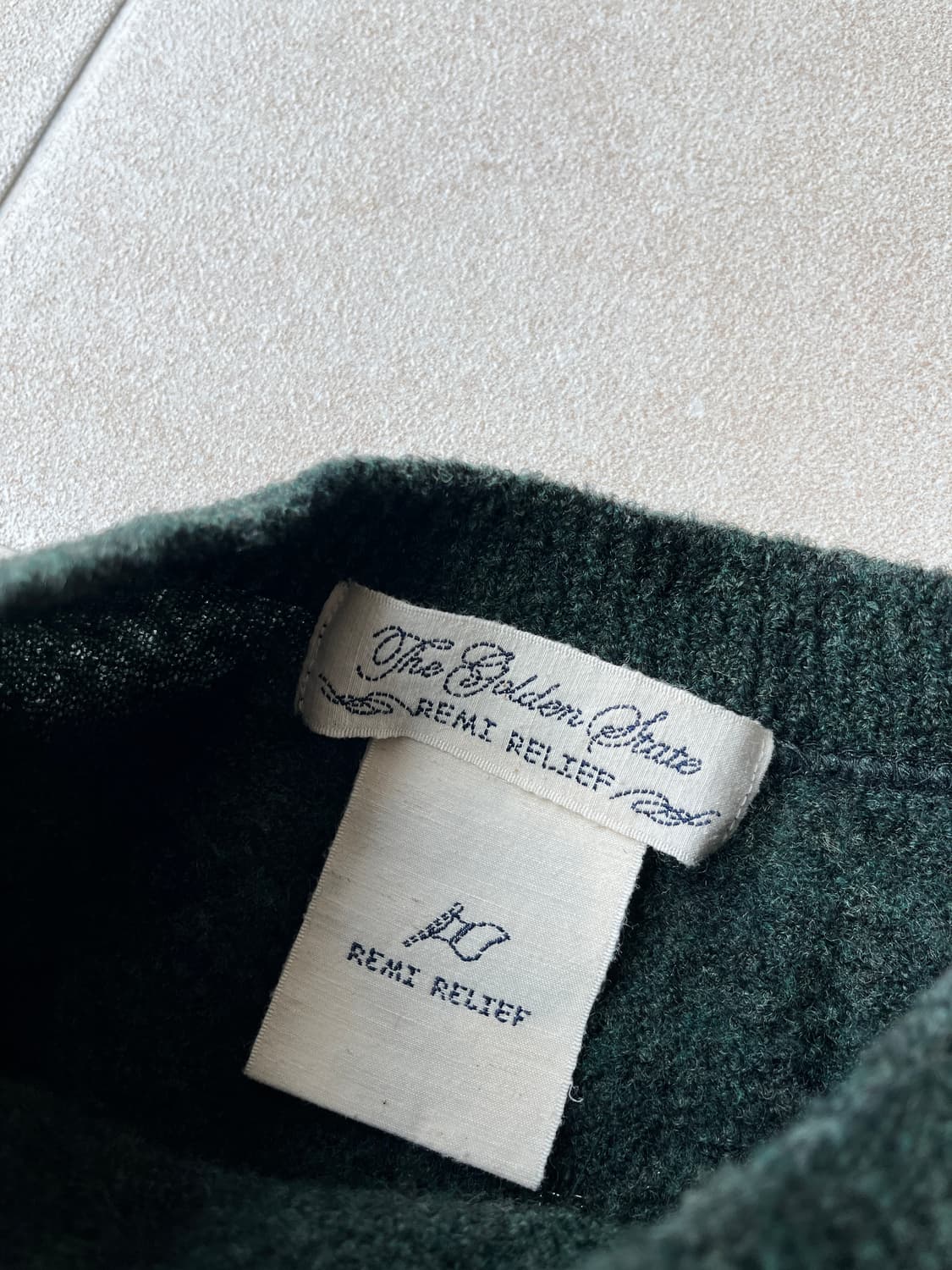 Remi relief sweater  상품이미지4