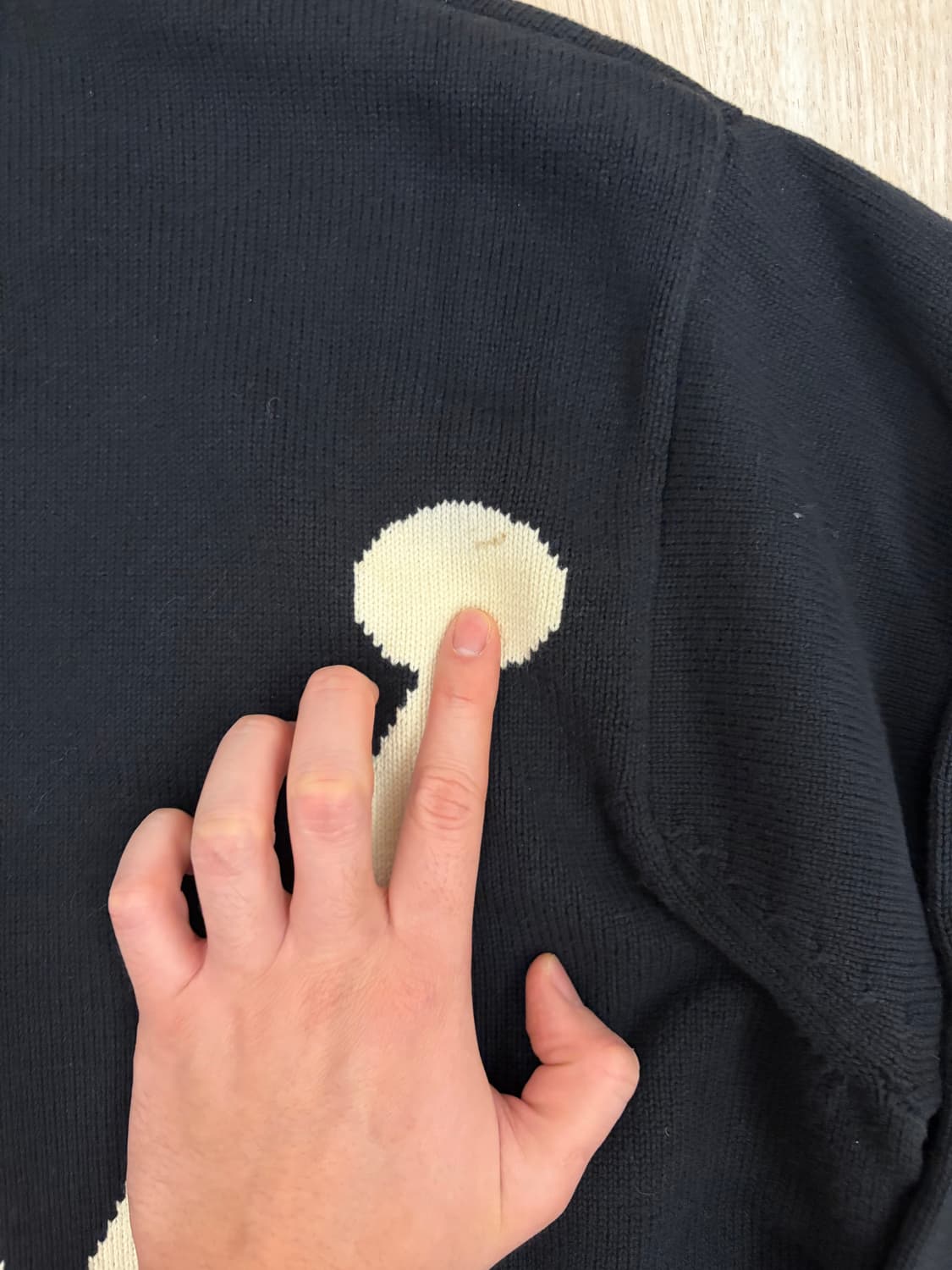 스투시 왕관 블랙 니트  상품이미지3