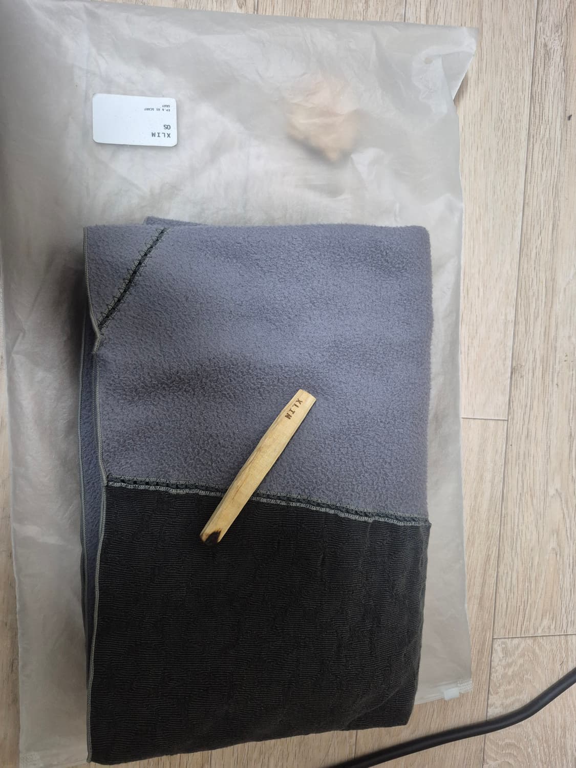 Xlim ep6 .01 스카프 그레이 상품이미지2